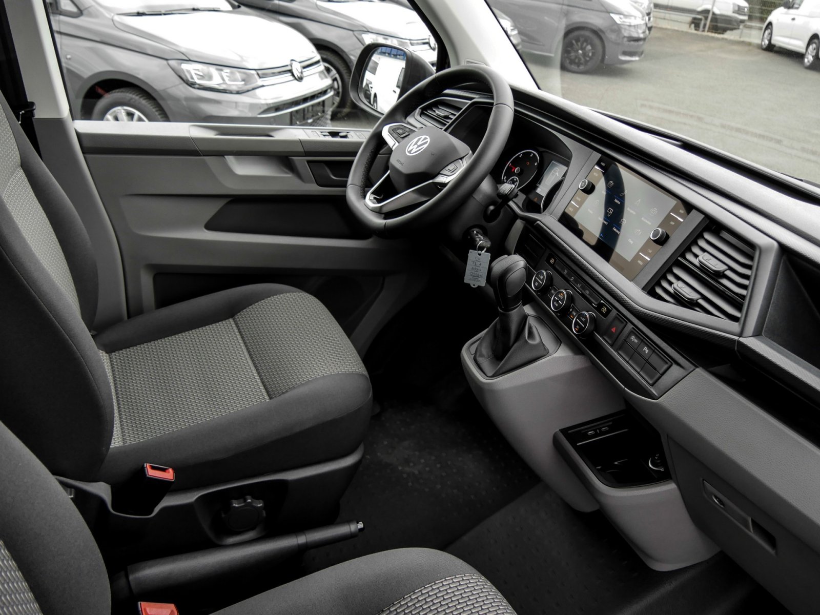 Volkswagen T6 Caravelle 2.0 T6.1 STANDHZ. CAM ACC NAVI ALU