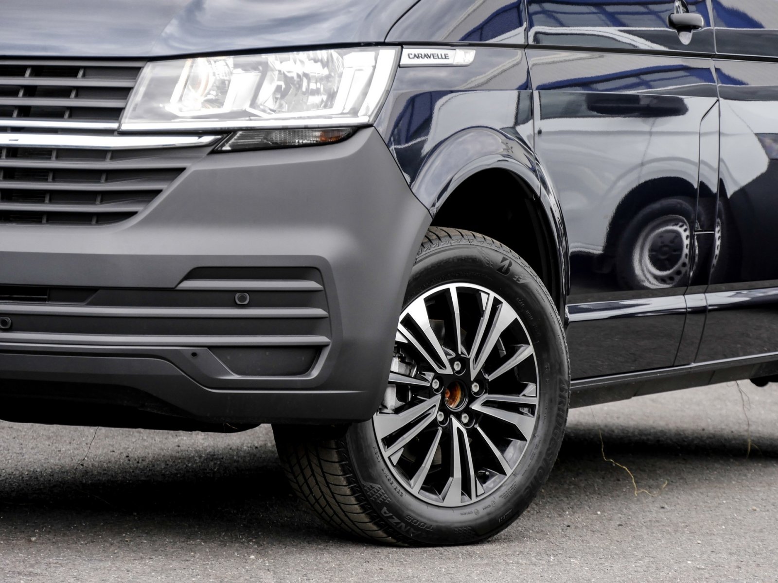 Volkswagen T6 Caravelle 2.0 T6.1 STANDHZ. CAM ACC NAVI ALU