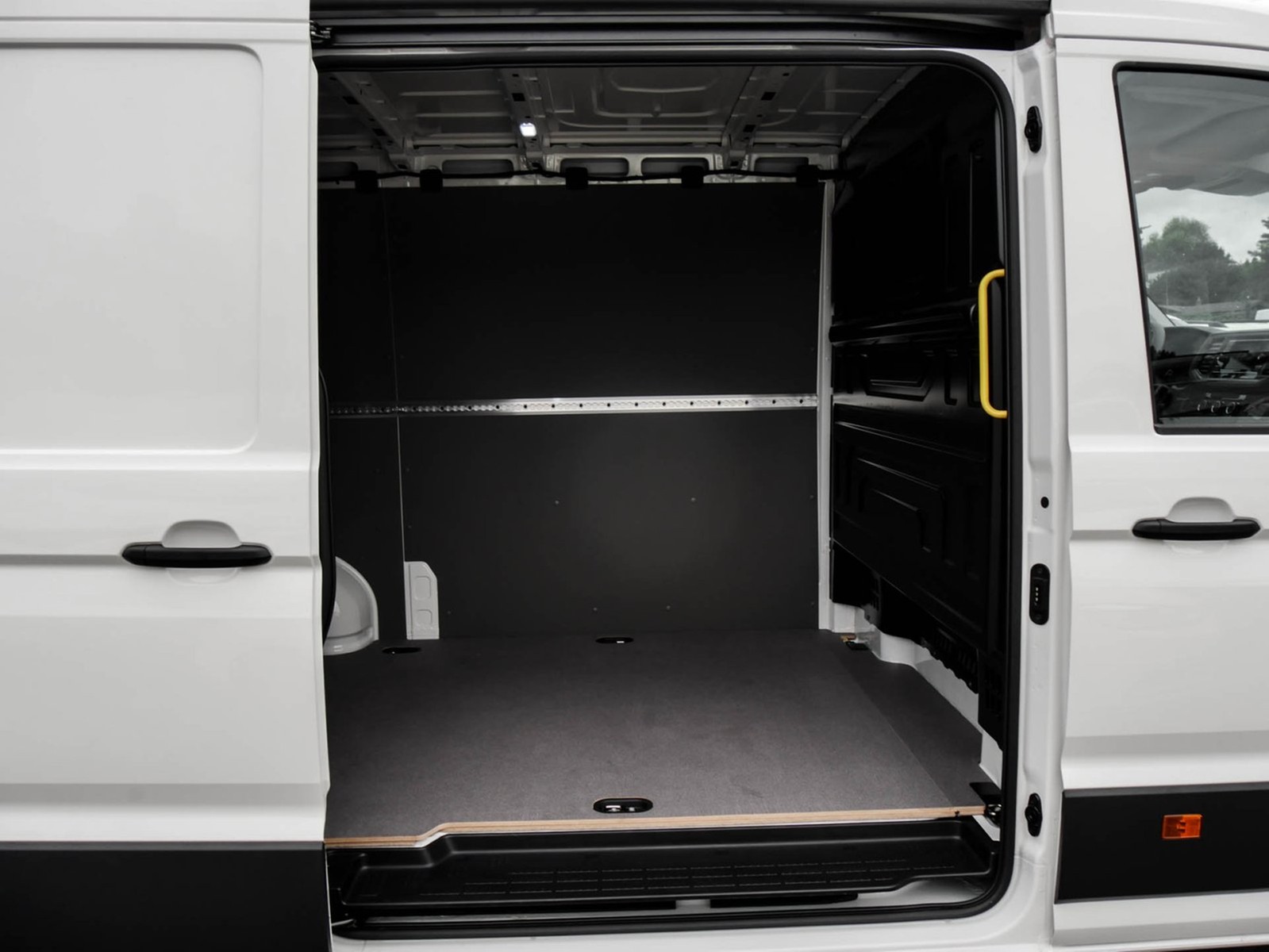 Volkswagen Crafter Kasten 35 2.0 MR CAM CARPLAY DAB+ KLIMA