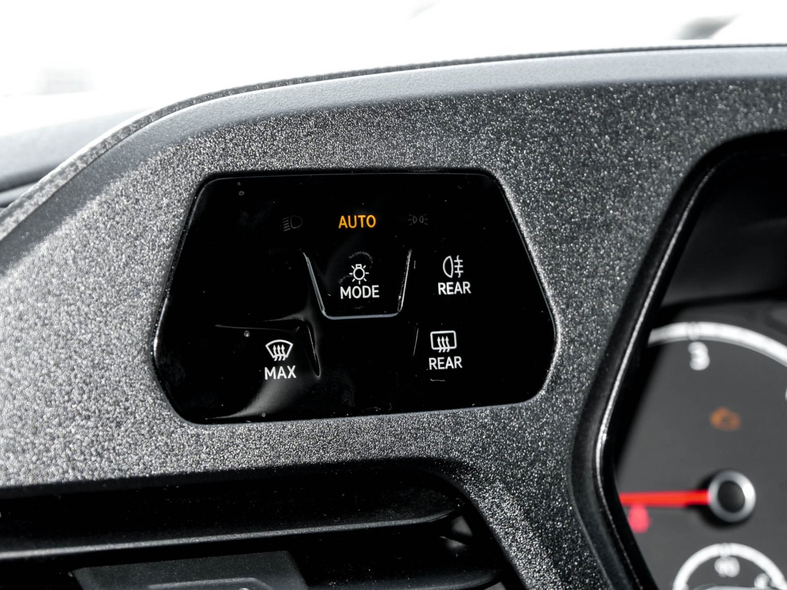 Volkswagen Caddy Maxi 2.0 Cargo AHK NAVI LED EINPARKHILFE