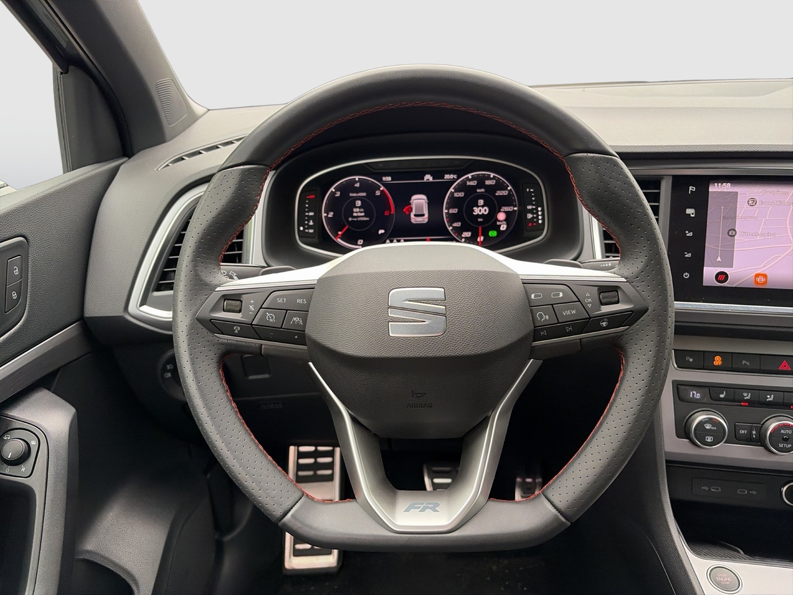 Seat Ateca 2.0 FR AHK CAM ACC E-KLAPPE NAVI CARPLAY