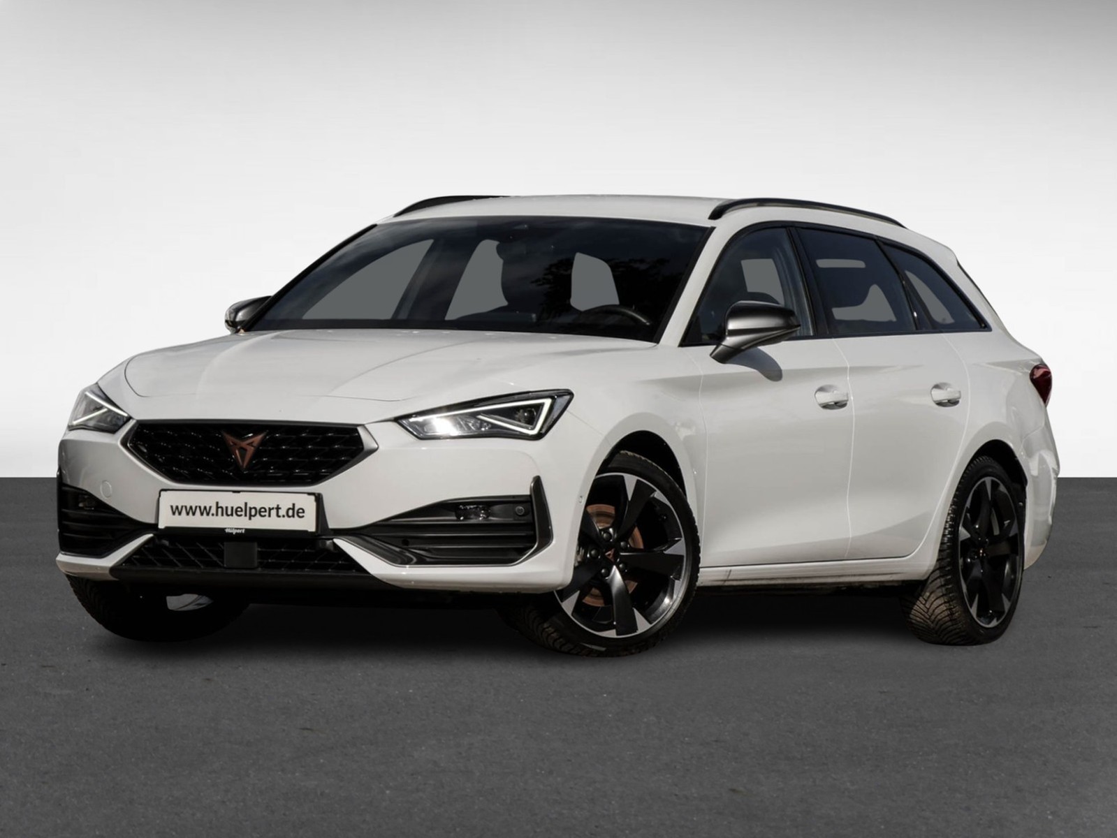 Cupra Leon ST 2.0 CAM ACC LM18 E-KLAPPE NAVI CARPLAY