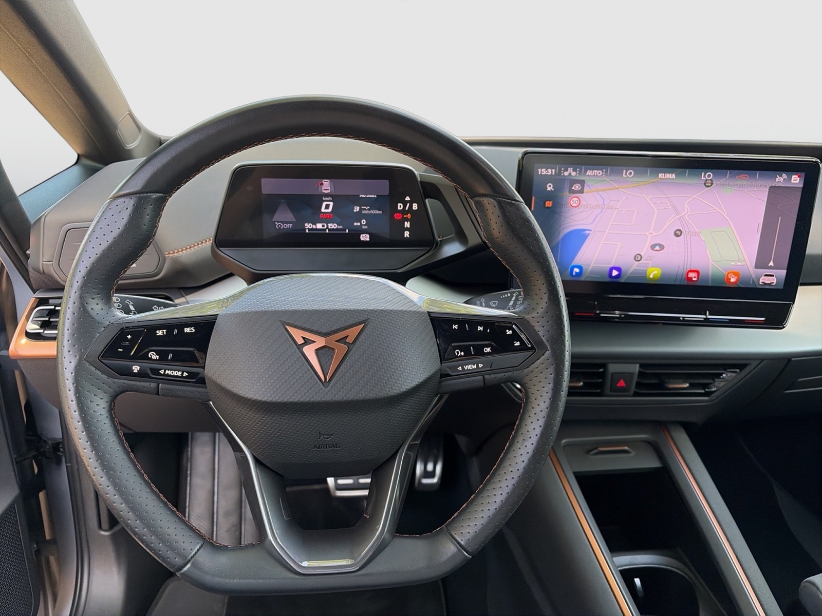 Cupra Born EDITION DYNAMIC CAM ACC LM19 NAVI SITZHEIZ.