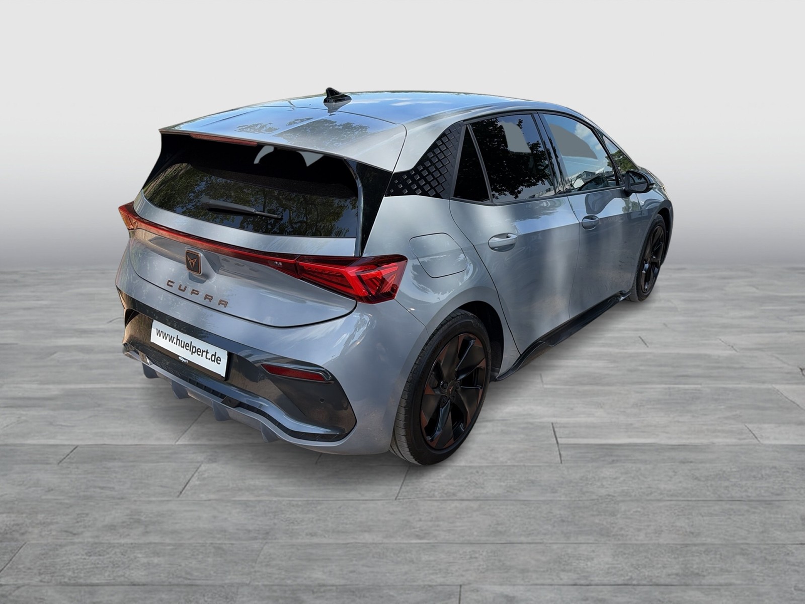 Cupra Born EDITION DYNAMIC CAM ACC LM19 NAVI SITZHEIZ.
