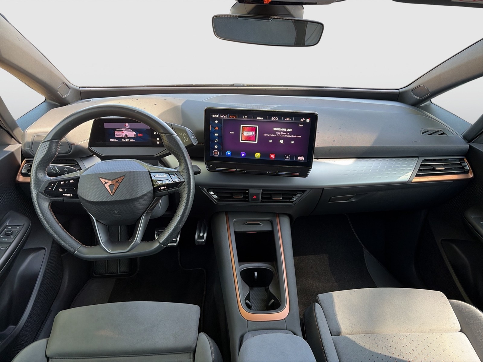 Cupra Born EDITION DYNAMIC CAM ACC LM19 NAVI SITZHEIZ.