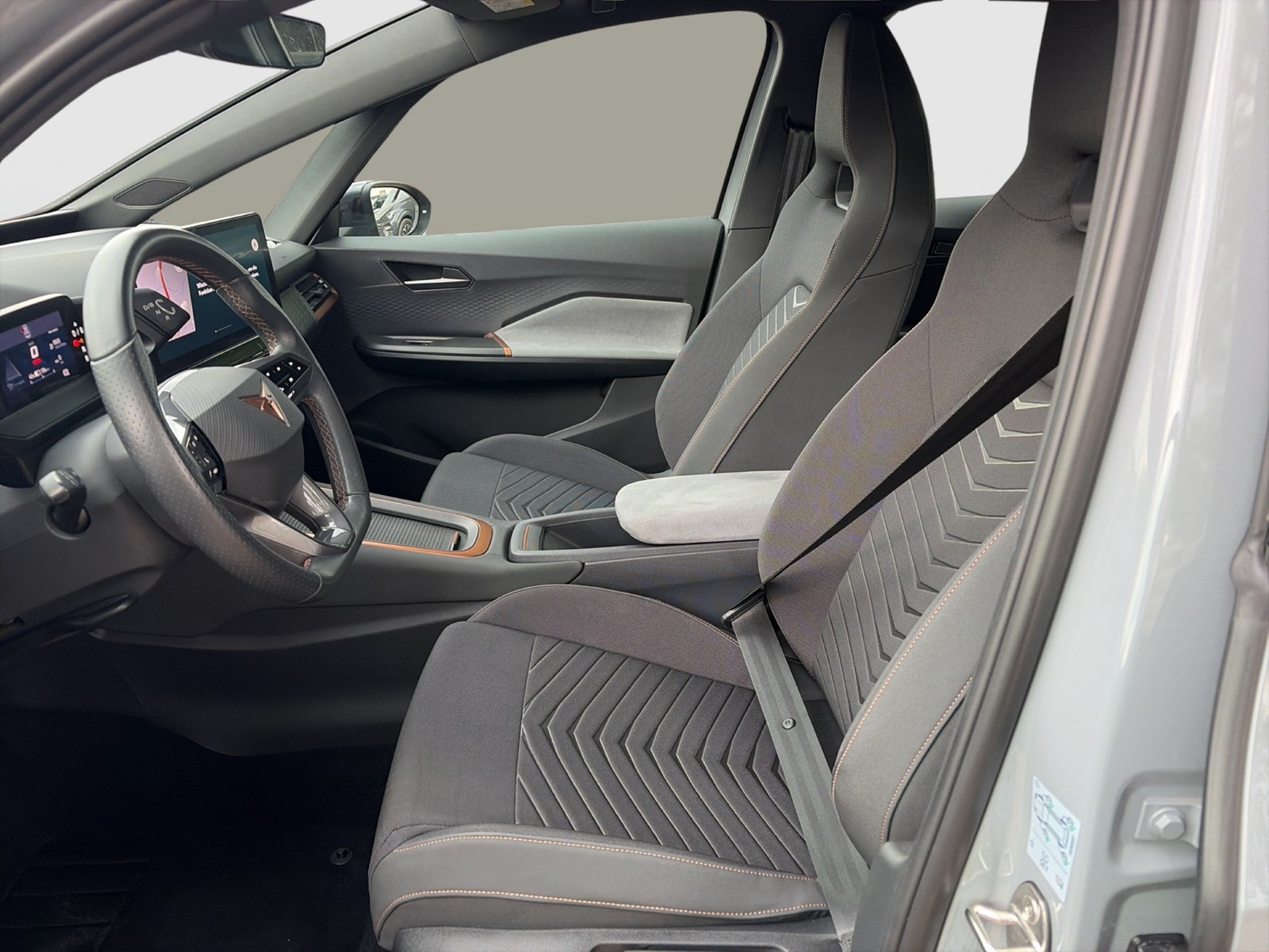 Cupra Born 360°CAM ACC LM19 NAVI SITZHEIZUNG LED KLIMA