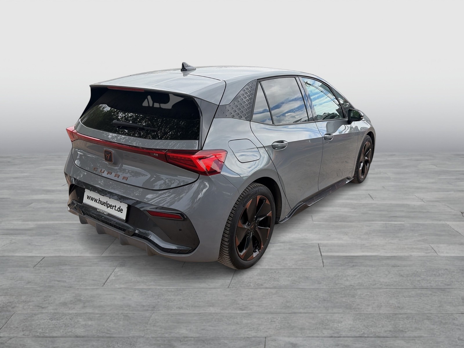 Cupra Born EDITION DYNAMIC CAM ACC LM19 NAVI SITZHEIZ.