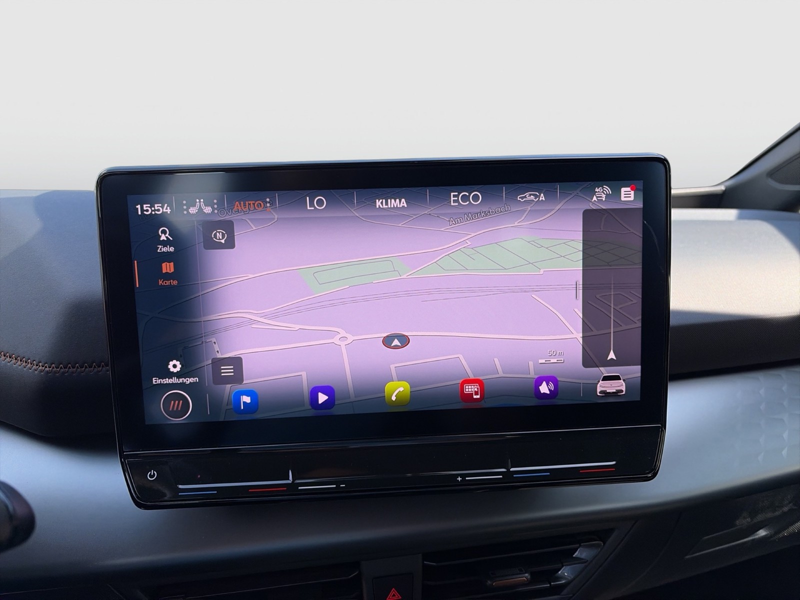 Cupra Born WÄRMEPUMPE CAM ACC LM19 NAVI SITZHEIZUNG