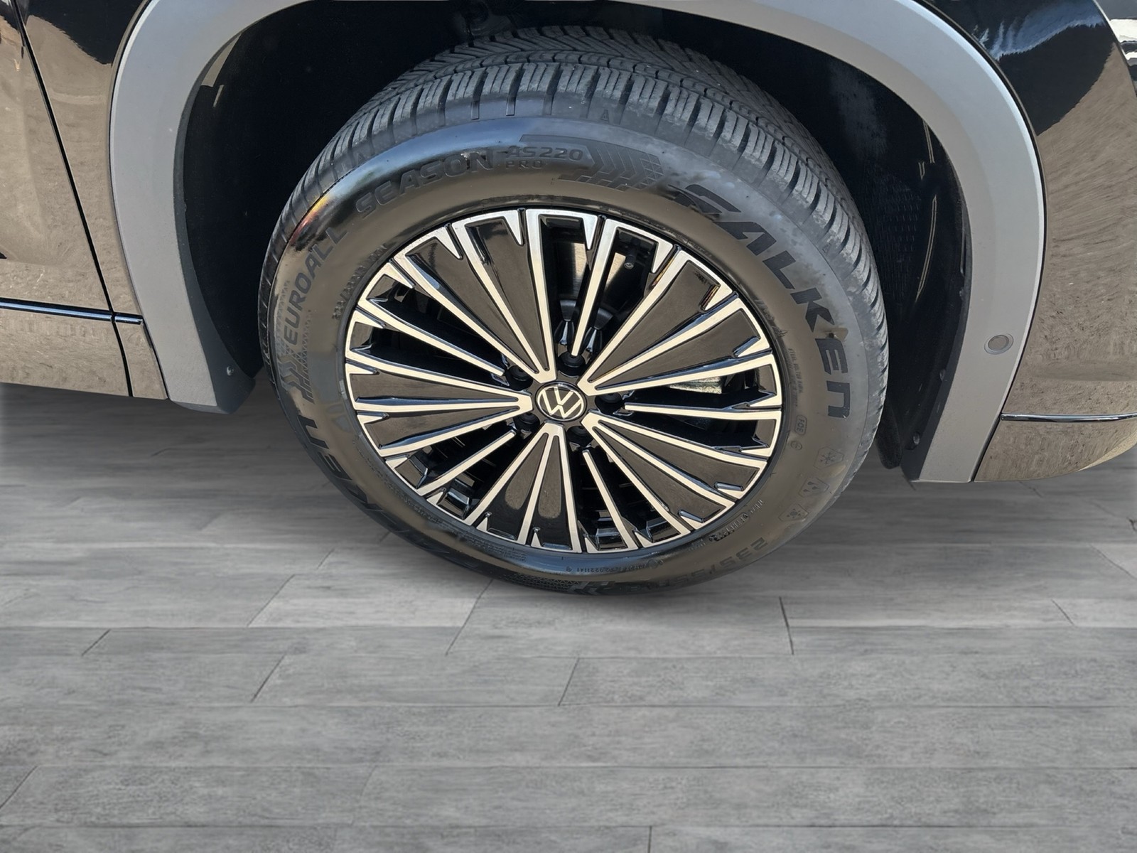Volkswagen Tayron 1.5 HYBRID ELEGANCE 360°CAM ACC LM18 NAVI