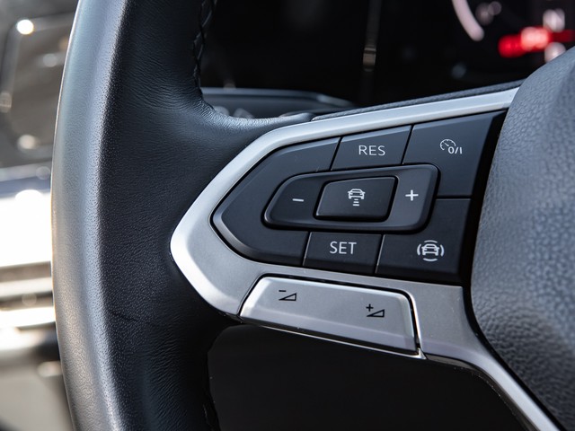 Volkswagen Golf Variant VIII 2.0 LIFE AHK ACC NAVI CARPLAY