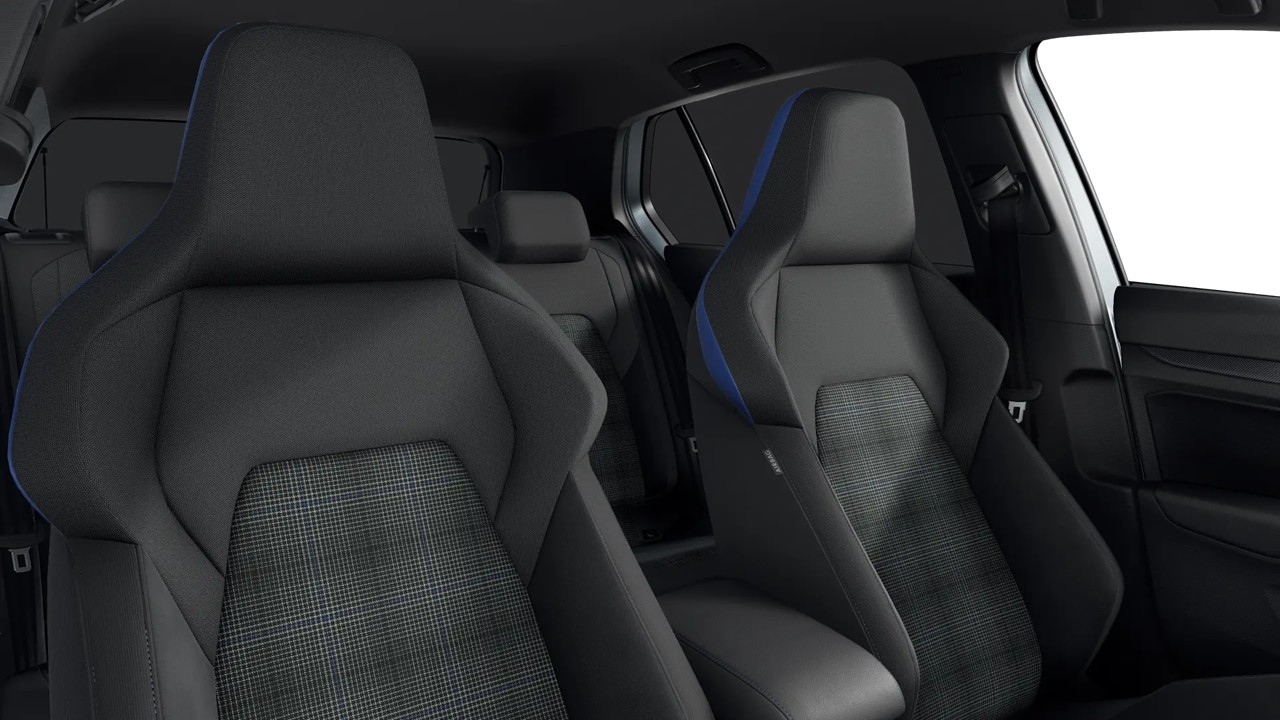 Volkswagen Golf VIII 1.5 HYBRID GTE CAM ACC HEADUP LED+ NAVI