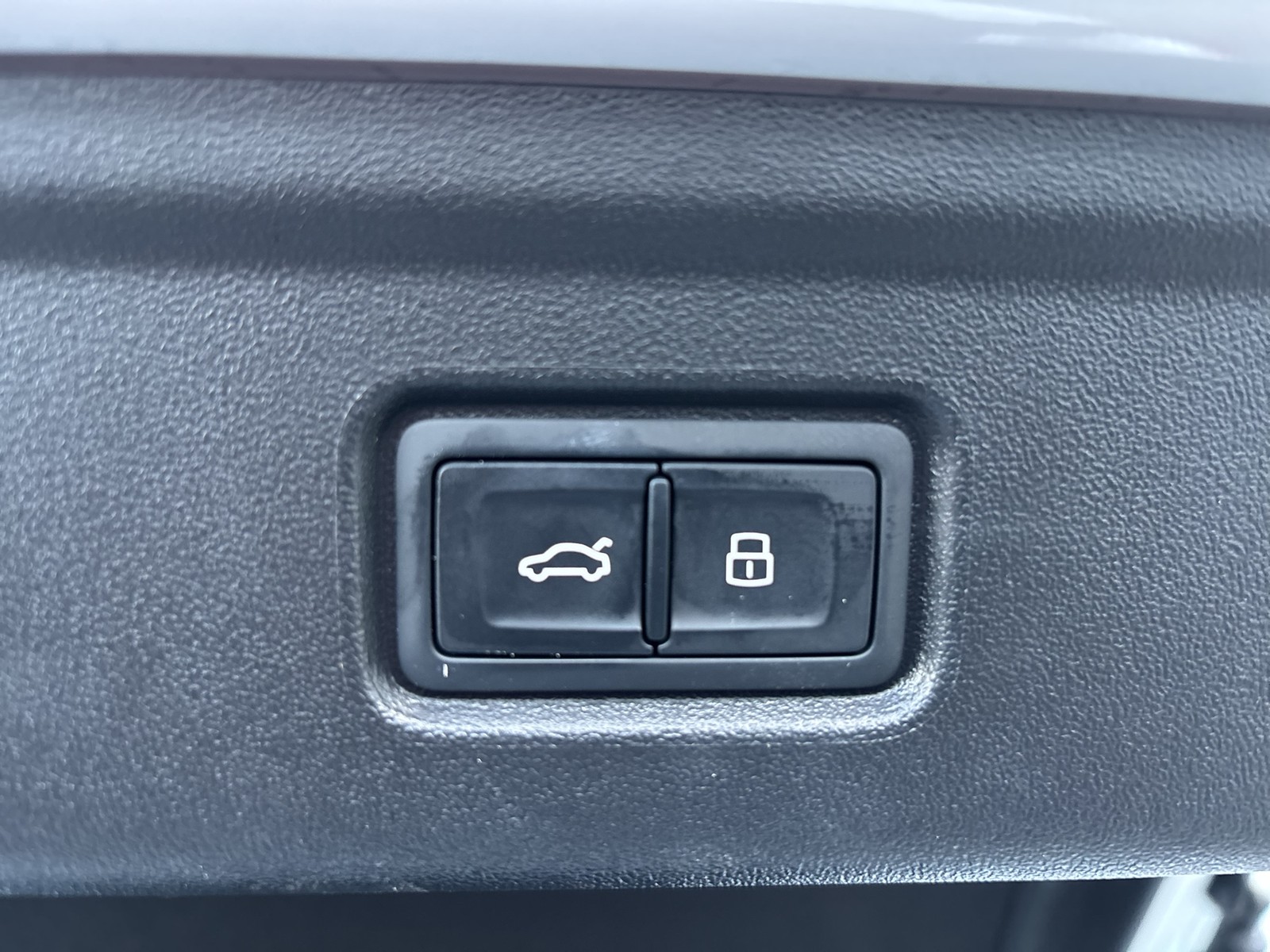 Audi A6 e-tron Sportback advanced WÄRMEPUMPE AHK LM21