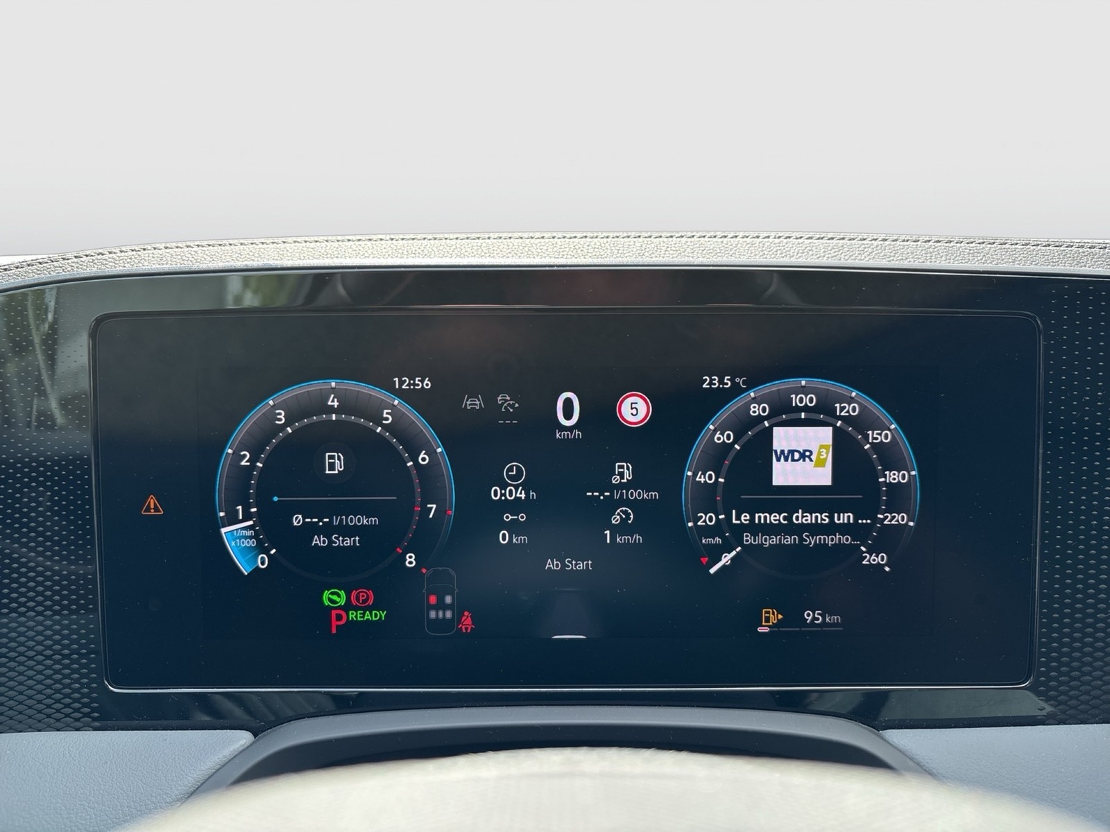 Volkswagen Passat Variant 1.5 eTSI BUSINESS CAM ACC EKLAPPE