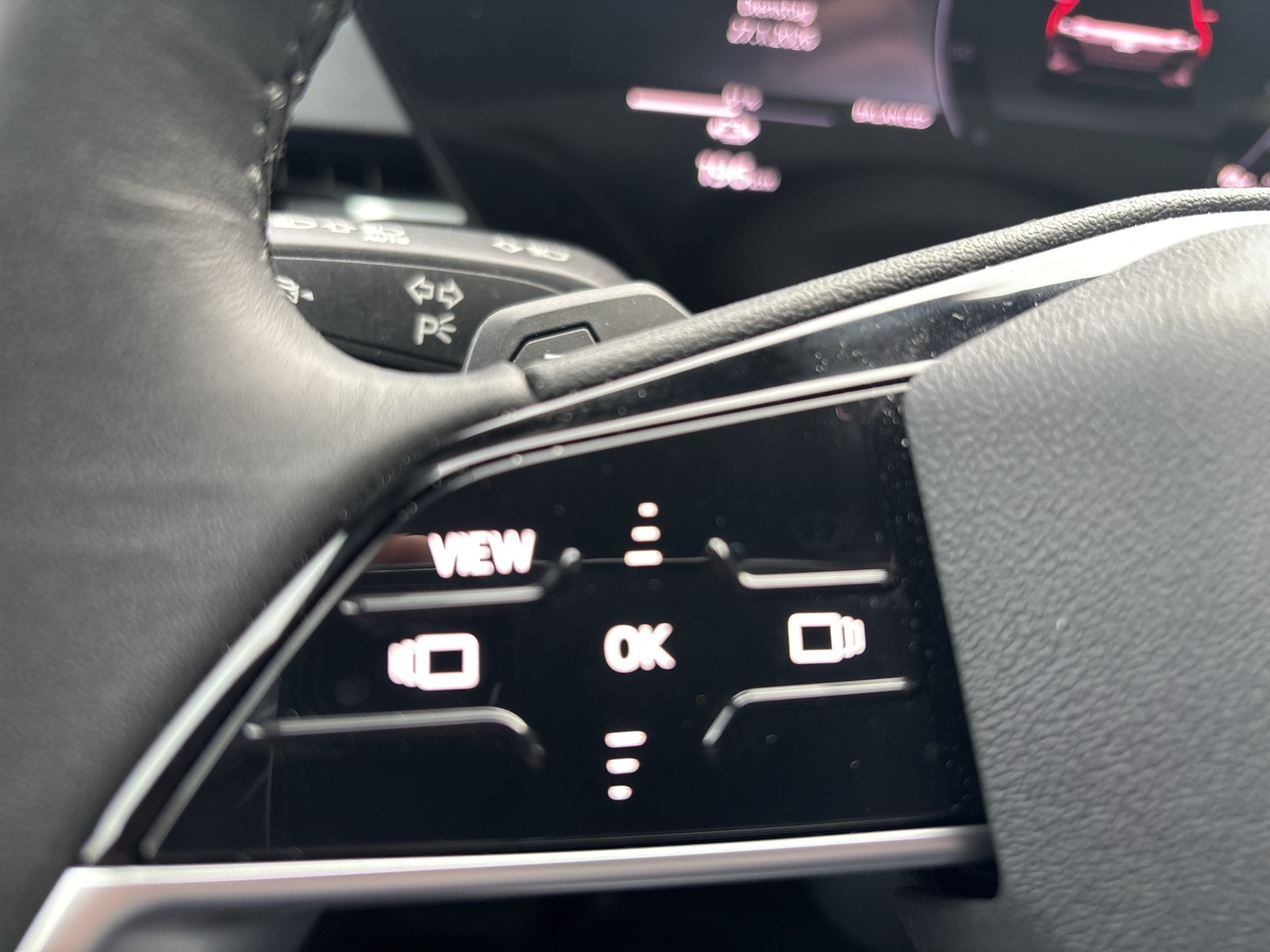 Audi A6 e-tron Sportback performance S LINE AHK 21"