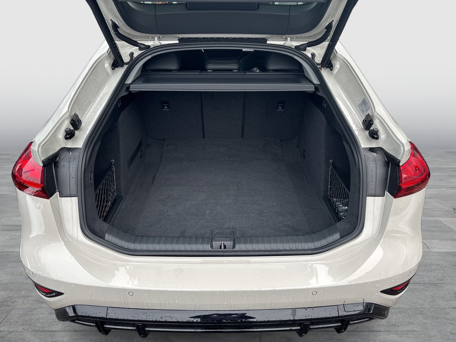 Audi A6 e-tron Sportback performance S LINE AHK 21"