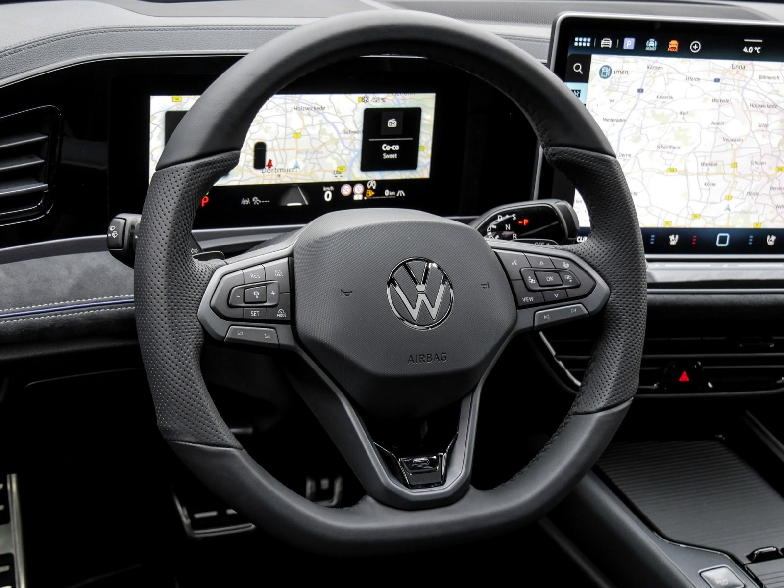 Volkswagen Passat Variant 2.0 R-LINE 4X4 NEUESMODELL AHK 19Z