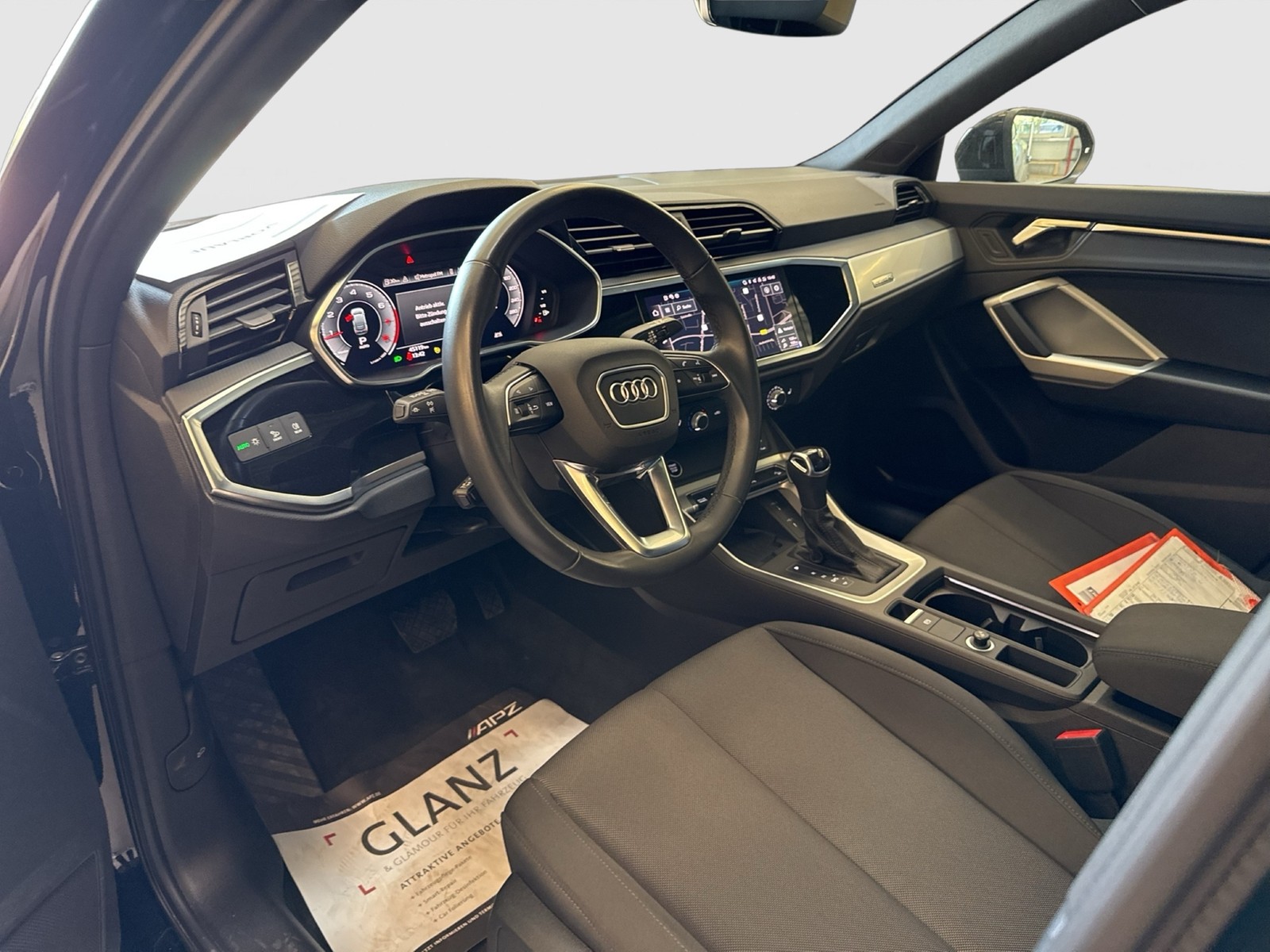 Audi Q3 Sportback 45 quattro S LINE BLACKPAK PANO CAM