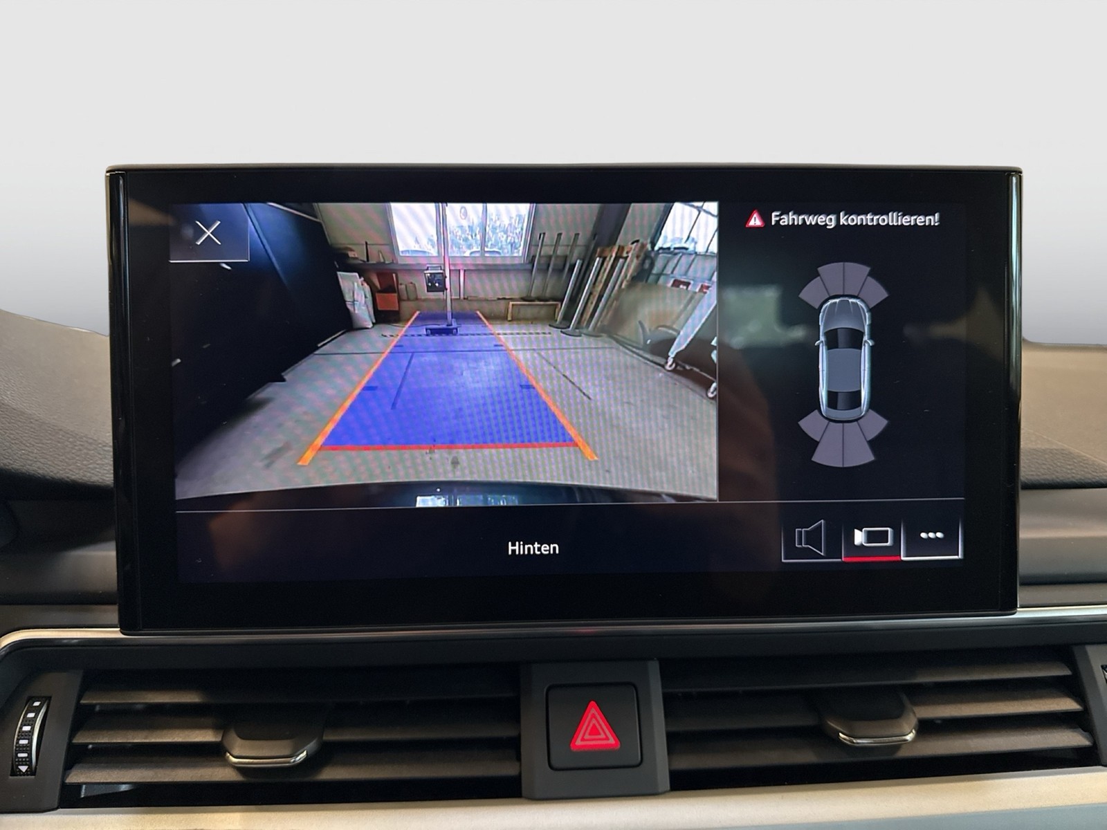 Audi A5 Coupe 40 AHK CAM MATRIX+LASERLICHT NAVI+ LM17