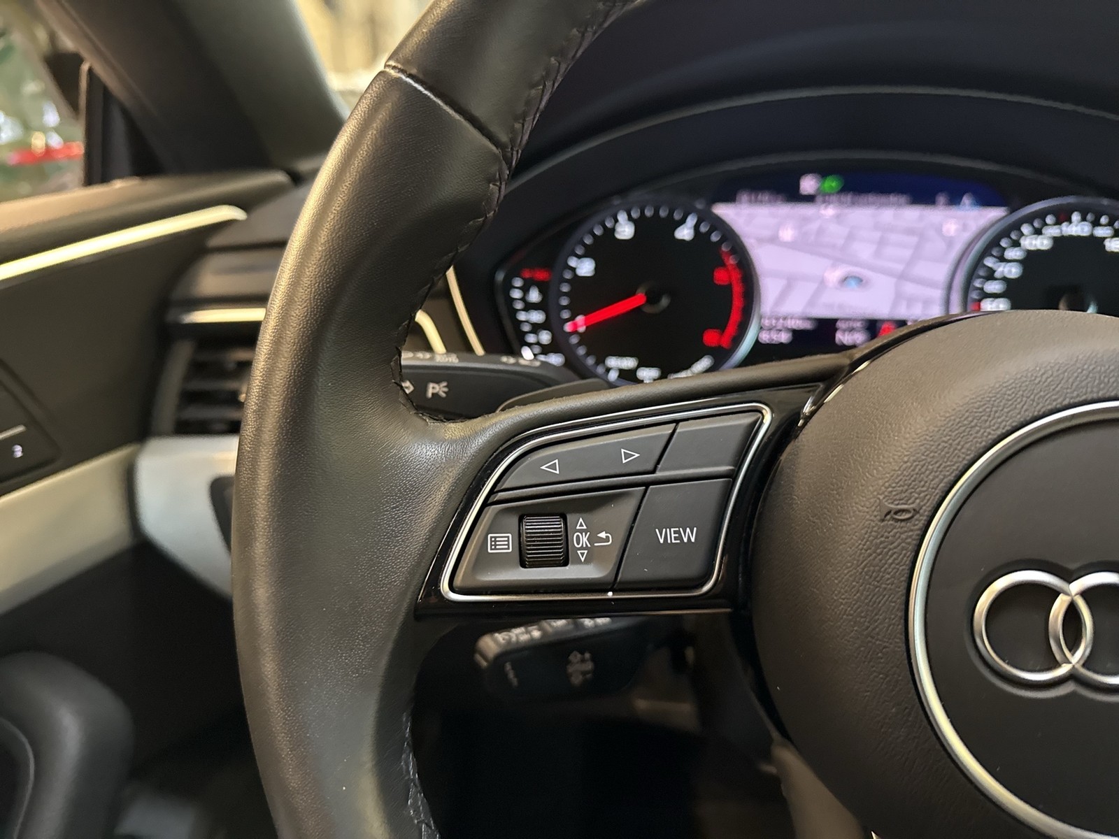 Audi A5 Coupe 40 AHK CAM MATRIX+LASERLICHT NAVI+ LM17