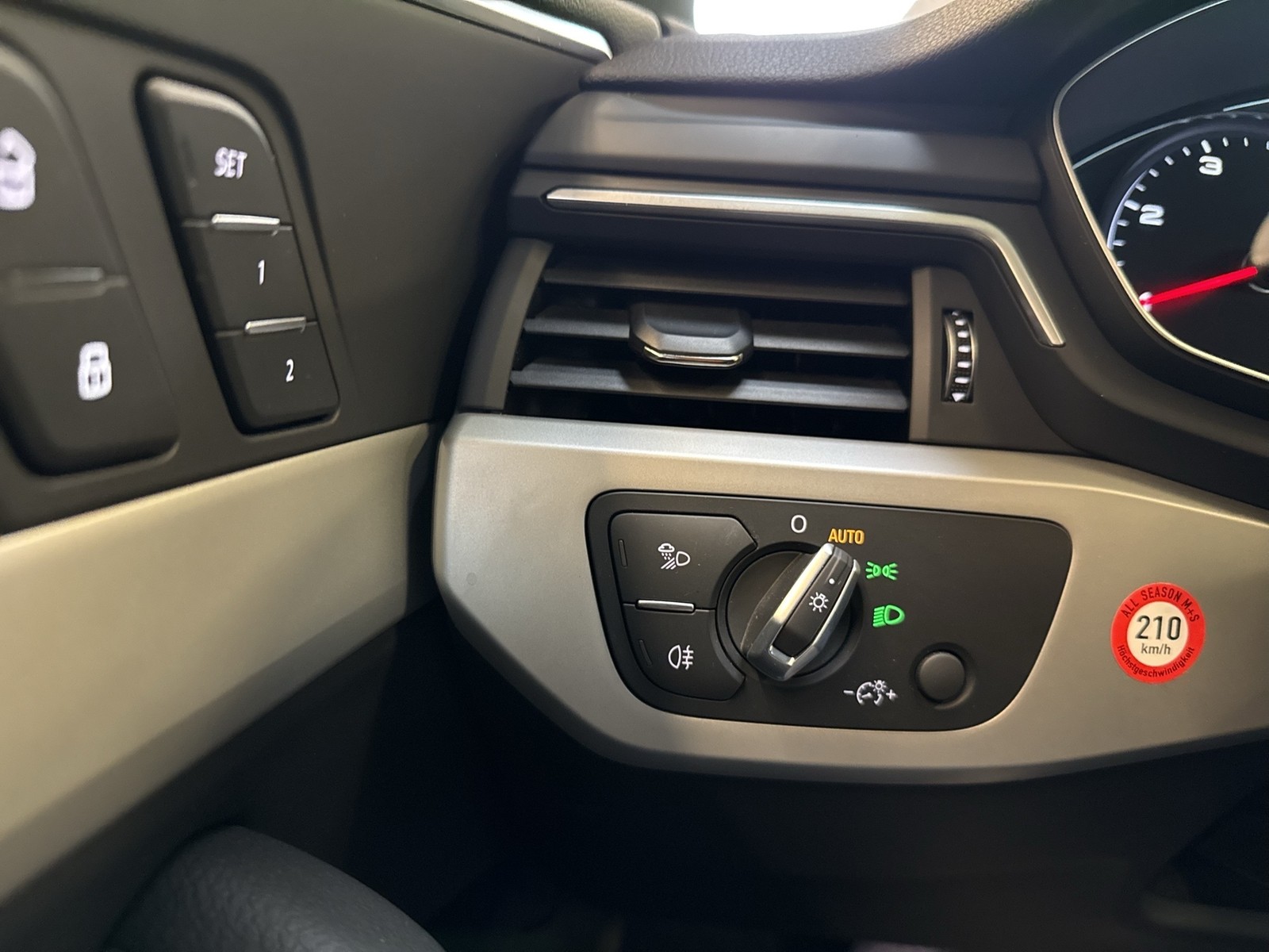 Audi A5 Coupe 40 AHK CAM MATRIX+LASERLICHT NAVI+ LM17