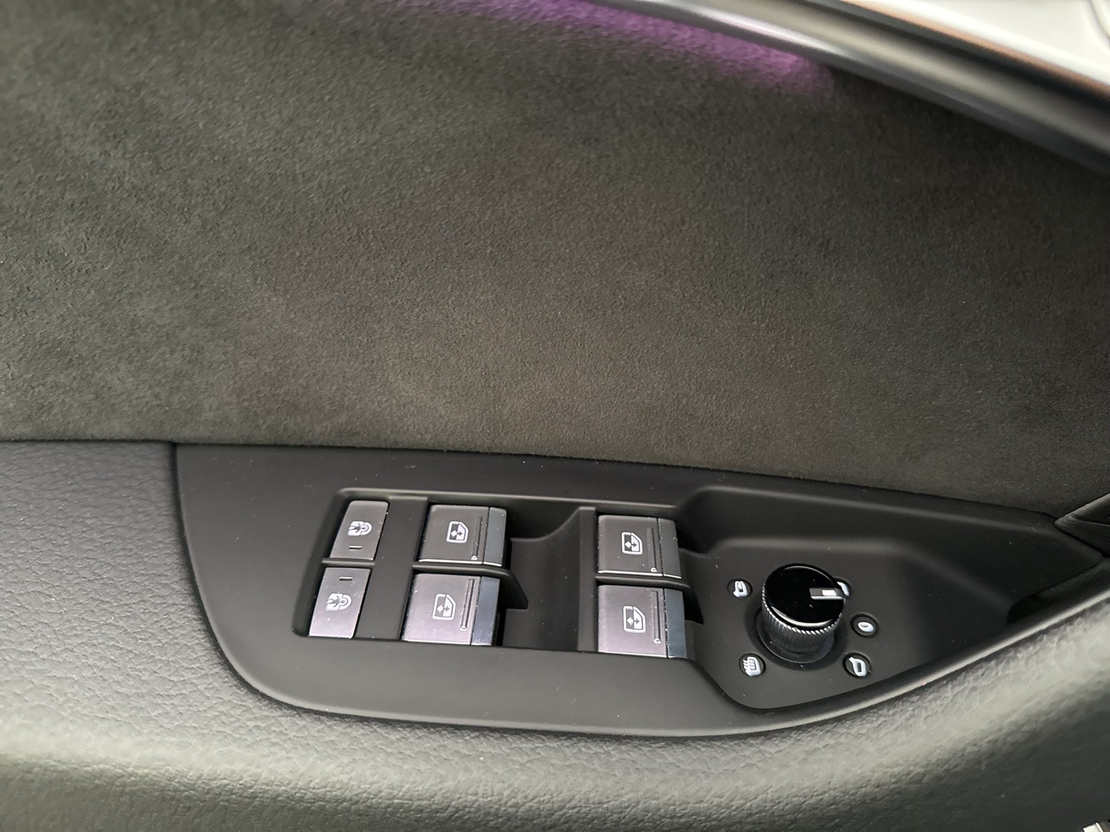 Audi A6 Avant 45 quattro S LINE ACC LM19 HEADUP NAVI+