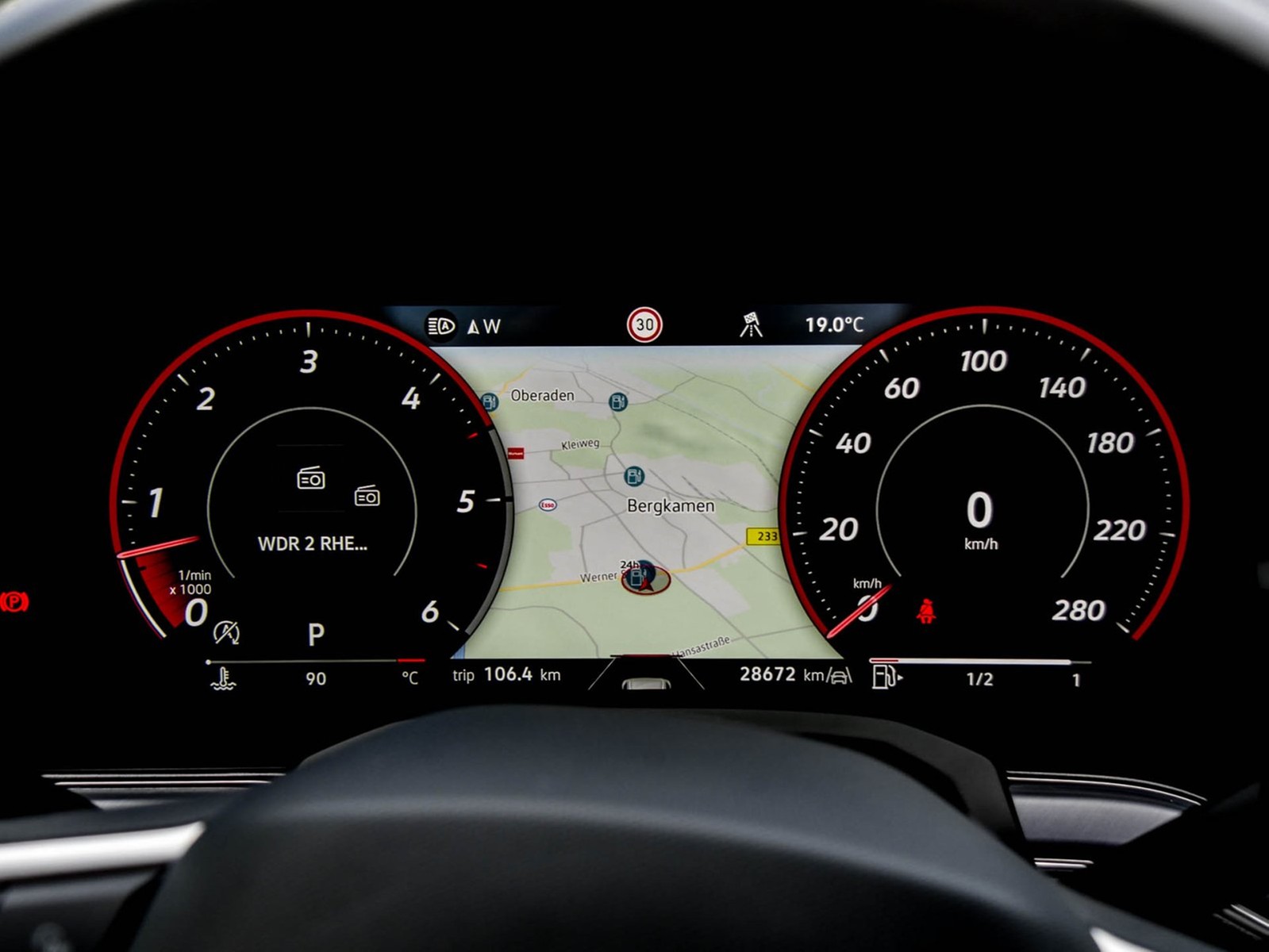 Volkswagen Touareg V6 R-LINE NEUES MODELL AHK CAM ACC LM19
