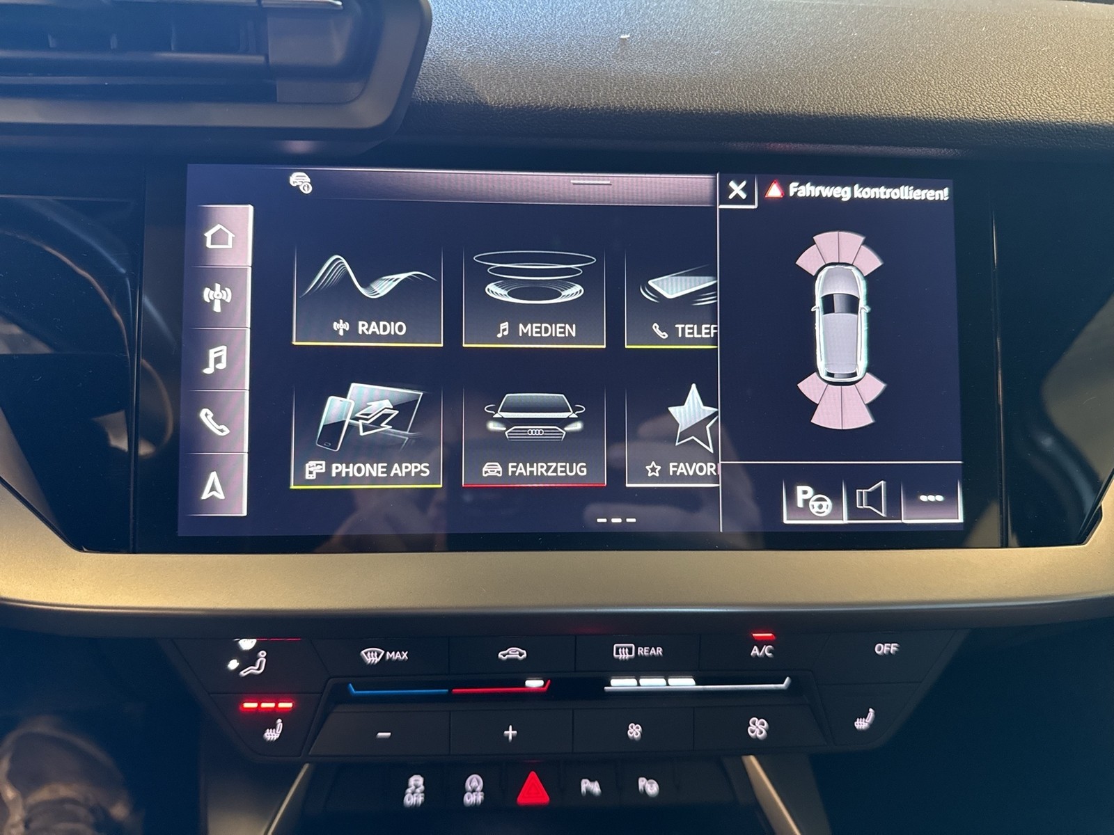 Audi A3 Sportback 35 B&O AHK ACC NAVI+ ALU SITZHEIZ.