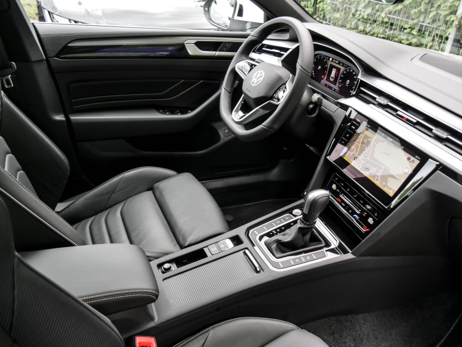 Volkswagen Arteon Shooting Brake 2.0 R-LINE 4X4 AHK ACC 19Z