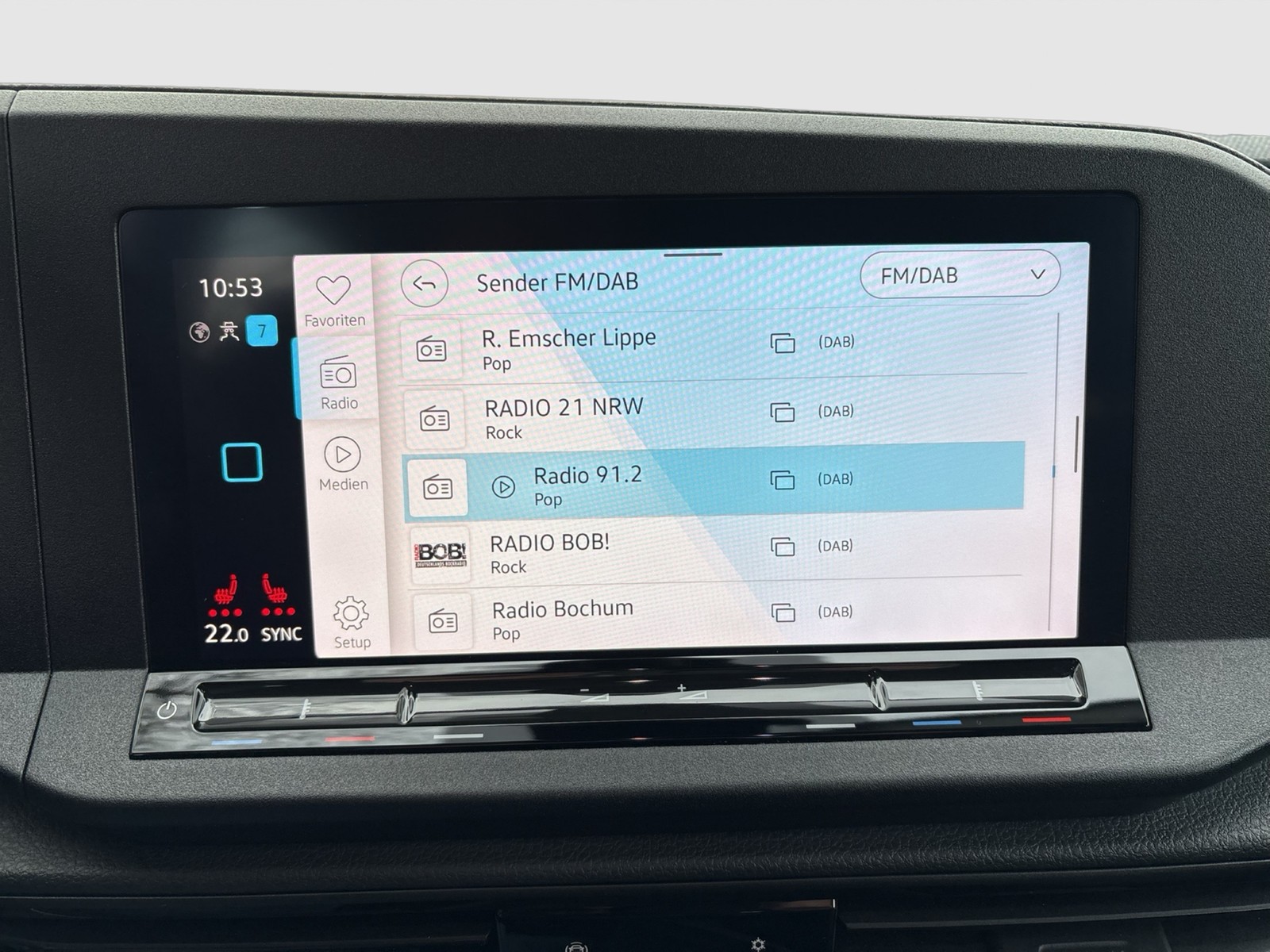 Volkswagen Caddy 1.5 Kombi NAVI ALU SITZHEIZ. EINPARKHILFE