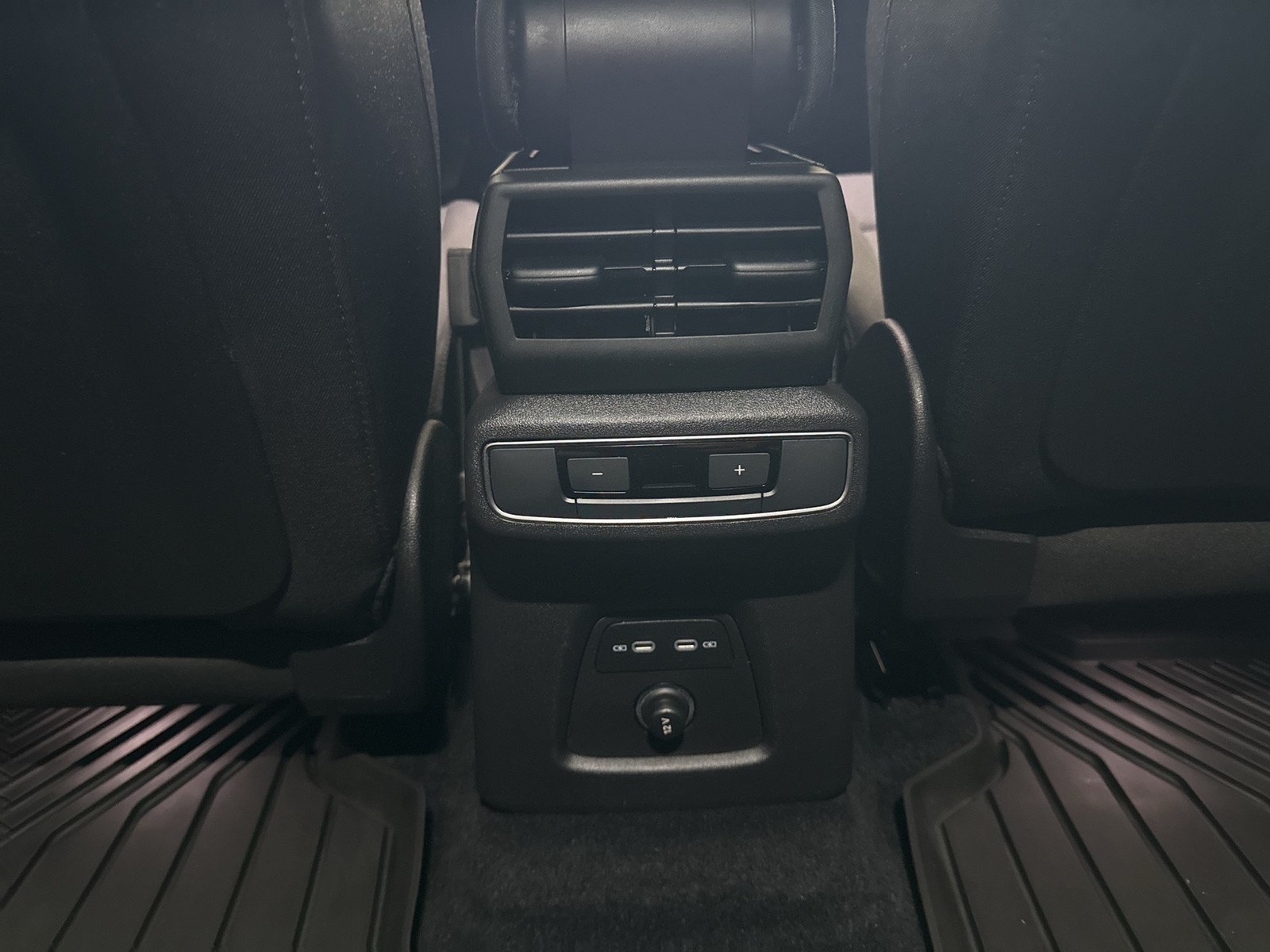 Audi Q4 e-tron 40 WÄRMEPUMPE SONOS 360°CAM ACC