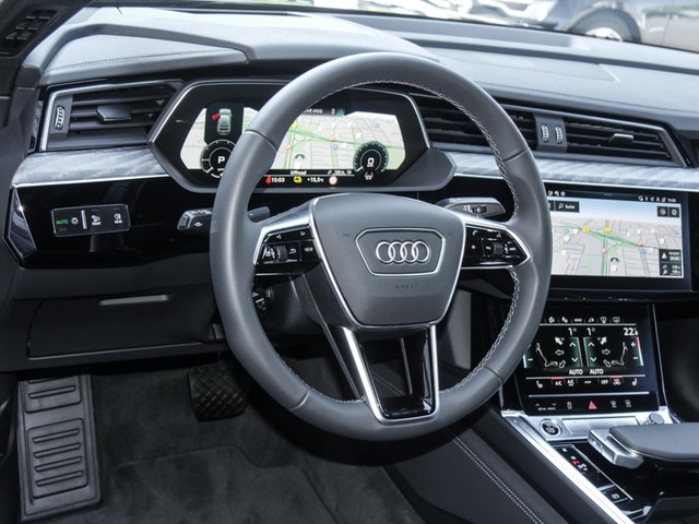 Audi Q8 e-tron Sportback 50 Qu. S LINE HeadUp eSITZE eKLAPPE MATRIX