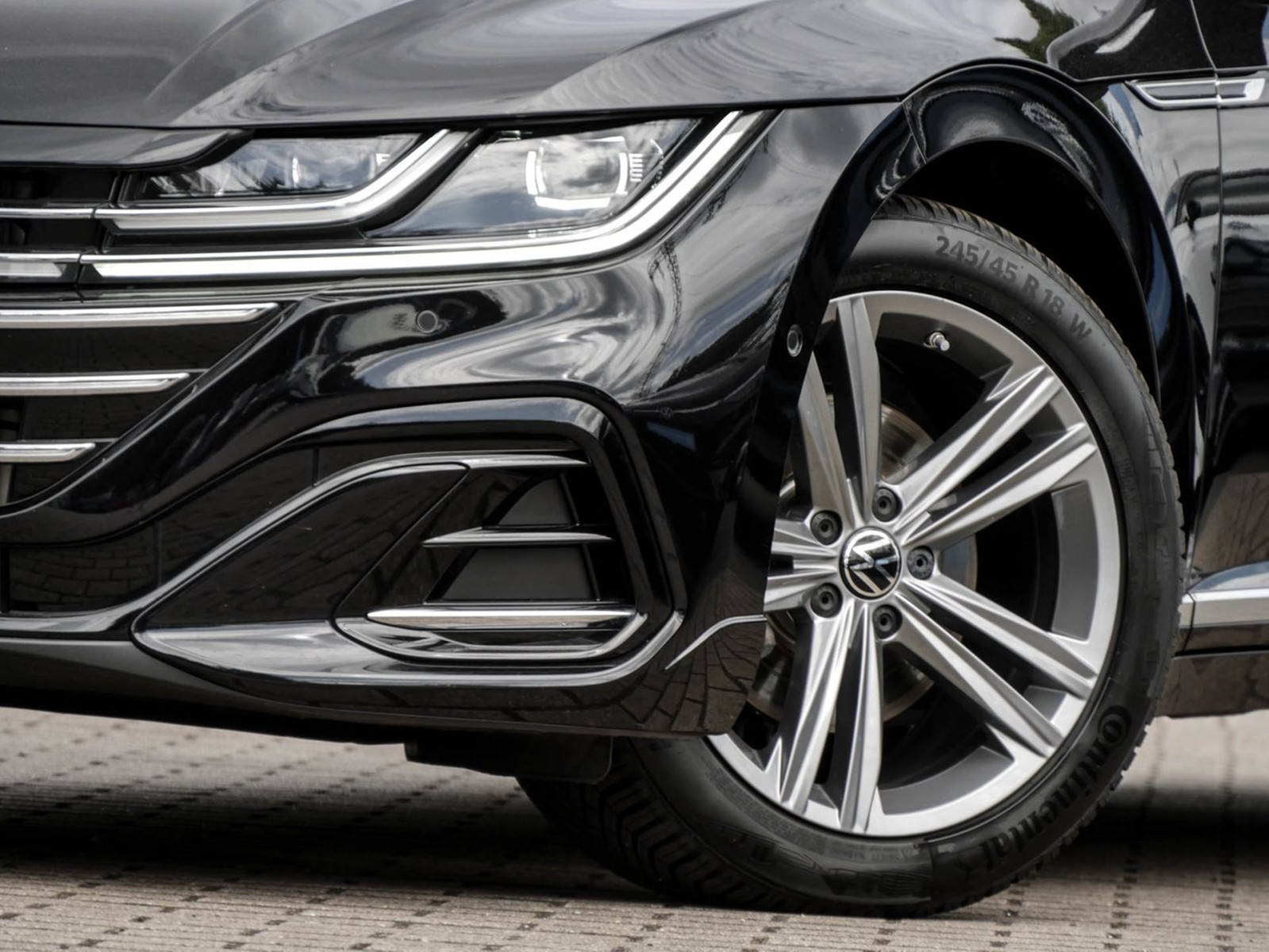 Volkswagen Arteon Shooting Brake 2.0 R-LINE AHK CAM ACC 18Z