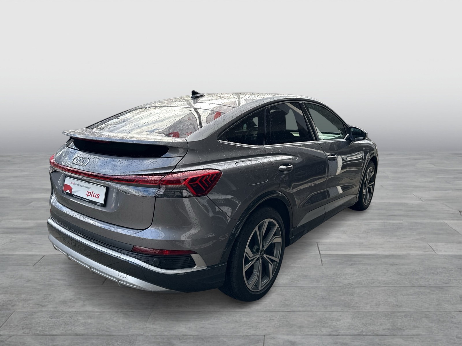 Audi Q4 e-tron Sportback 40 S LINE PANO KAMERA ALU20