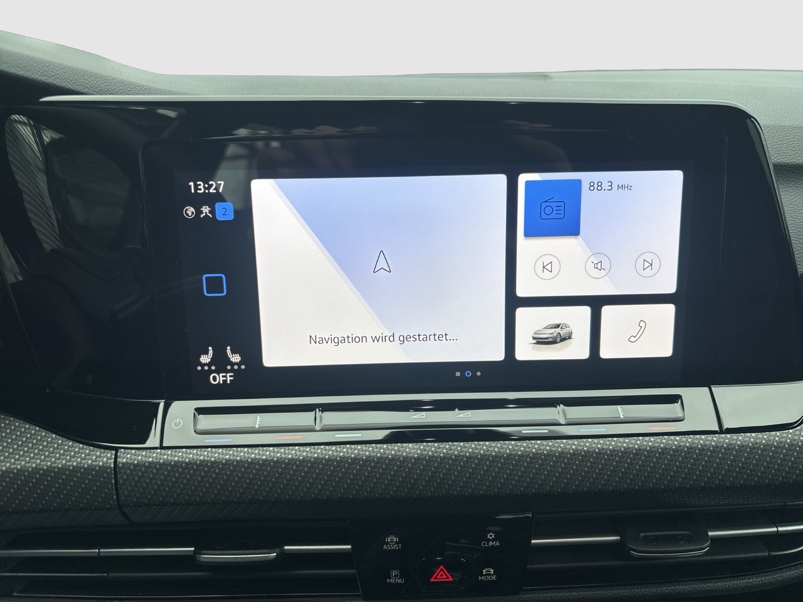 Volkswagen Golf VIII 2.0 R PANO 4X4 ACC ALU19" LED+