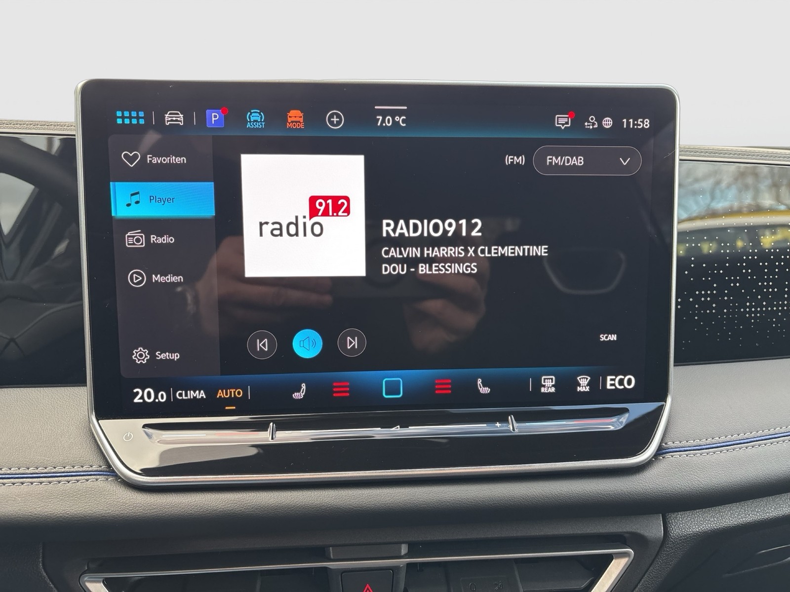 Volkswagen Tiguan 1.5 HYBRID R-LINE AHK 360CAM ACC LM19