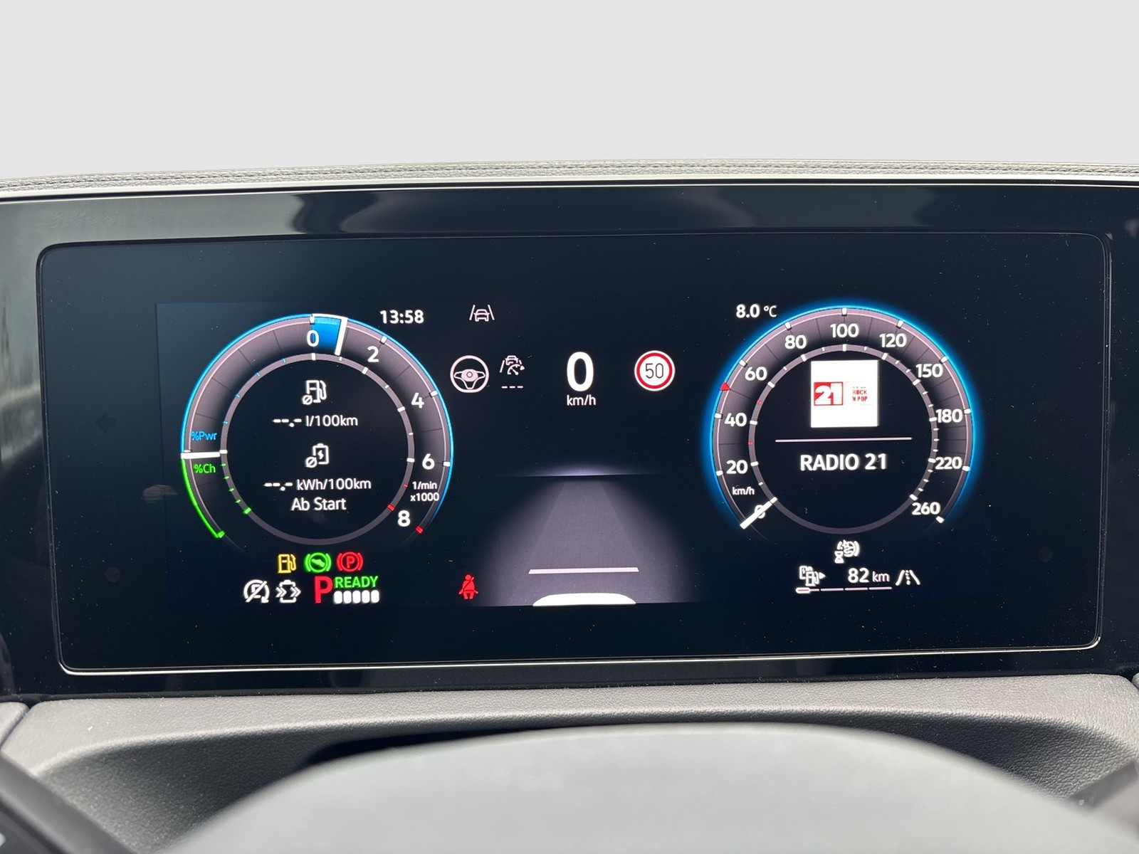 Volkswagen Tiguan 1.5 HYBRID R-LINE PANO AHK 360CAM LM19