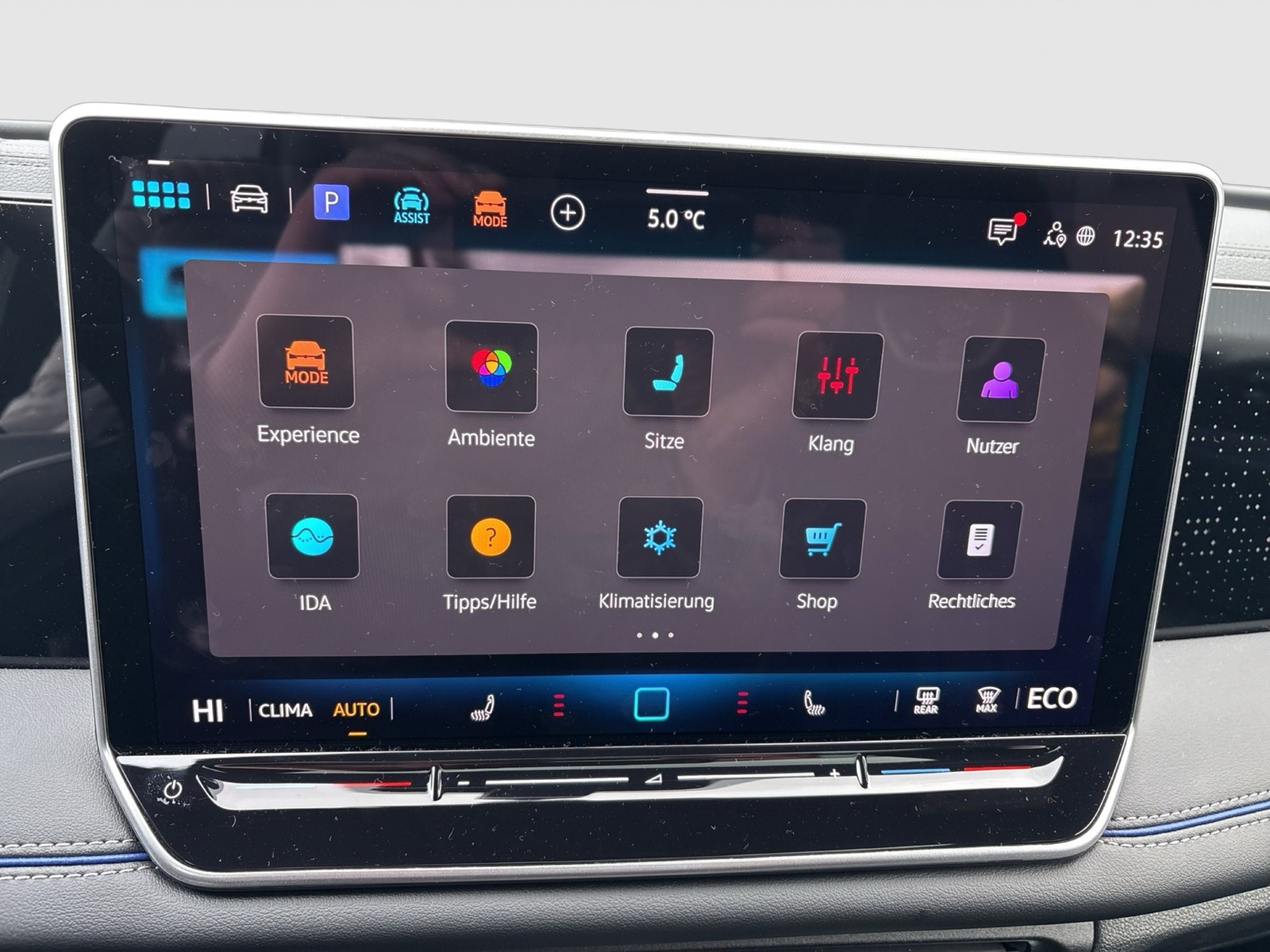 Volkswagen Tiguan 1.5 HYBRID R-LINE PANO AHK 360CAM LM19