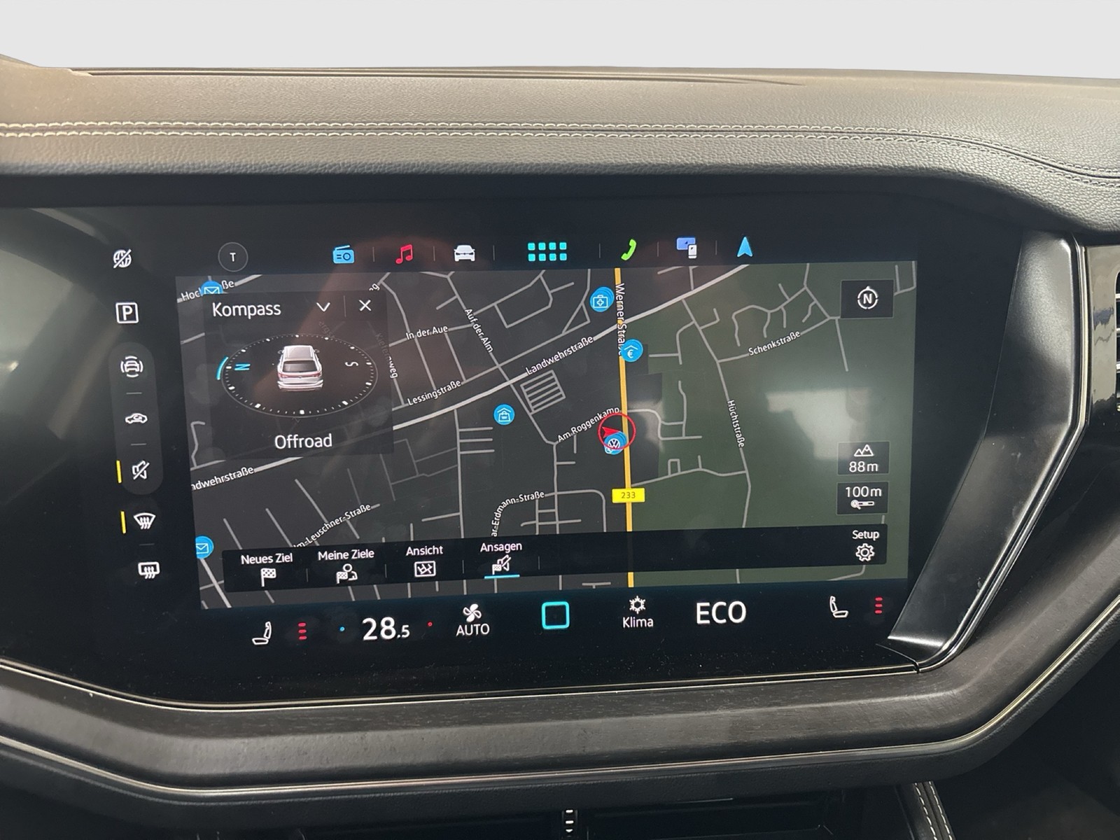 Volkswagen Touareg V6 NEUES MODELL AHK CAM ACC LUFTFEDERUNG