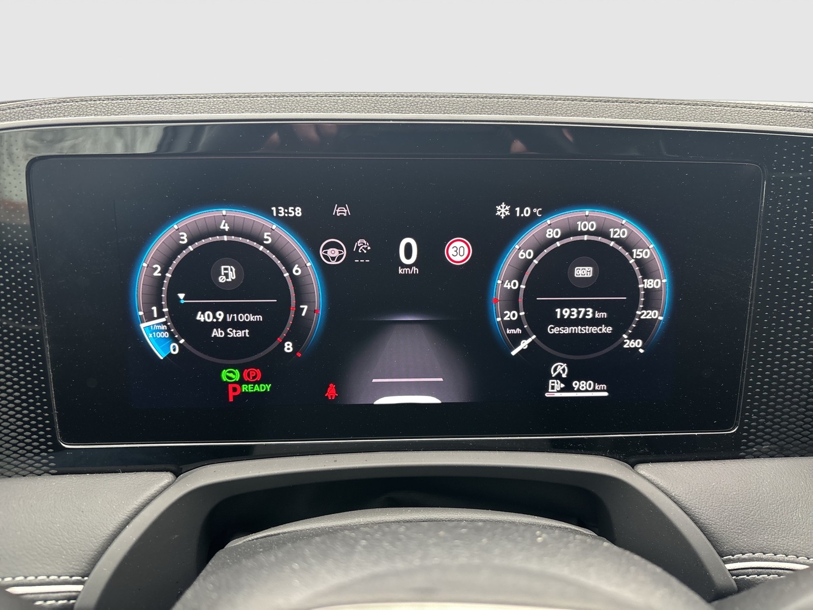 Volkswagen Passat Variant 1.5 eTSI BUSINESS NEUESMODELL AHK