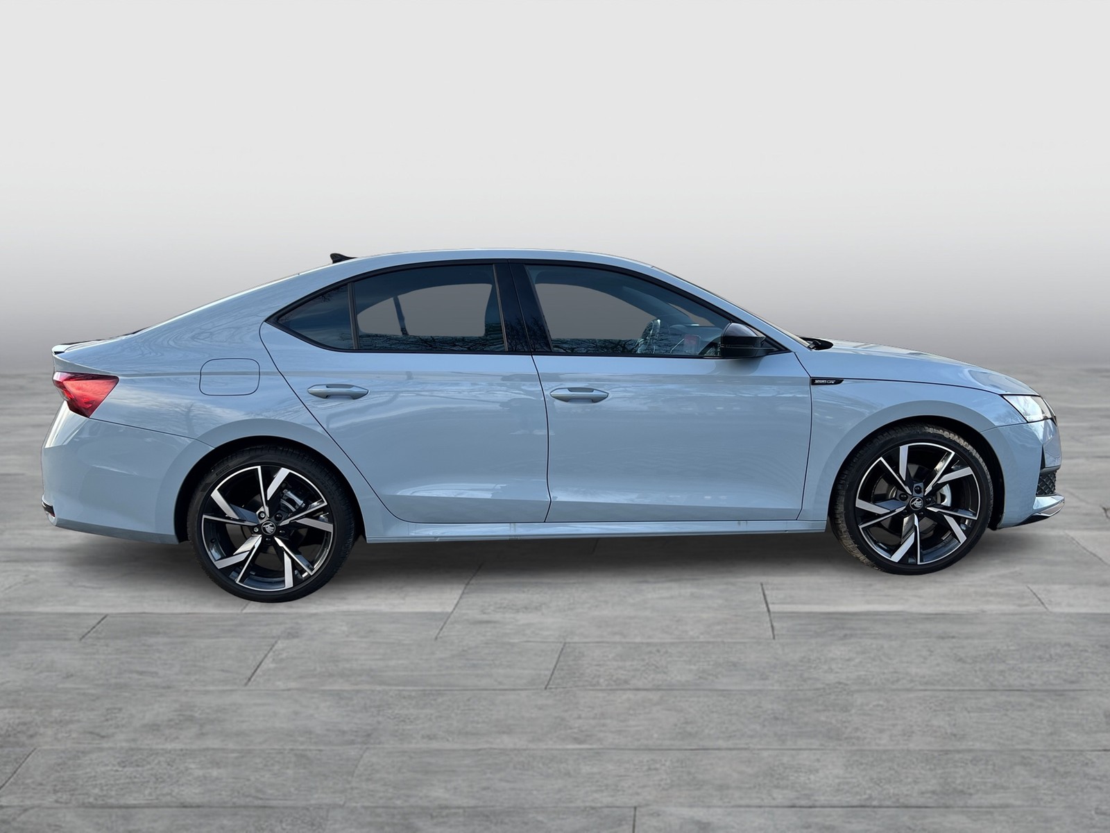 Skoda Octavia 1.5 e-TEC SPORTLINE CAM LM19 HEADUP NAVI