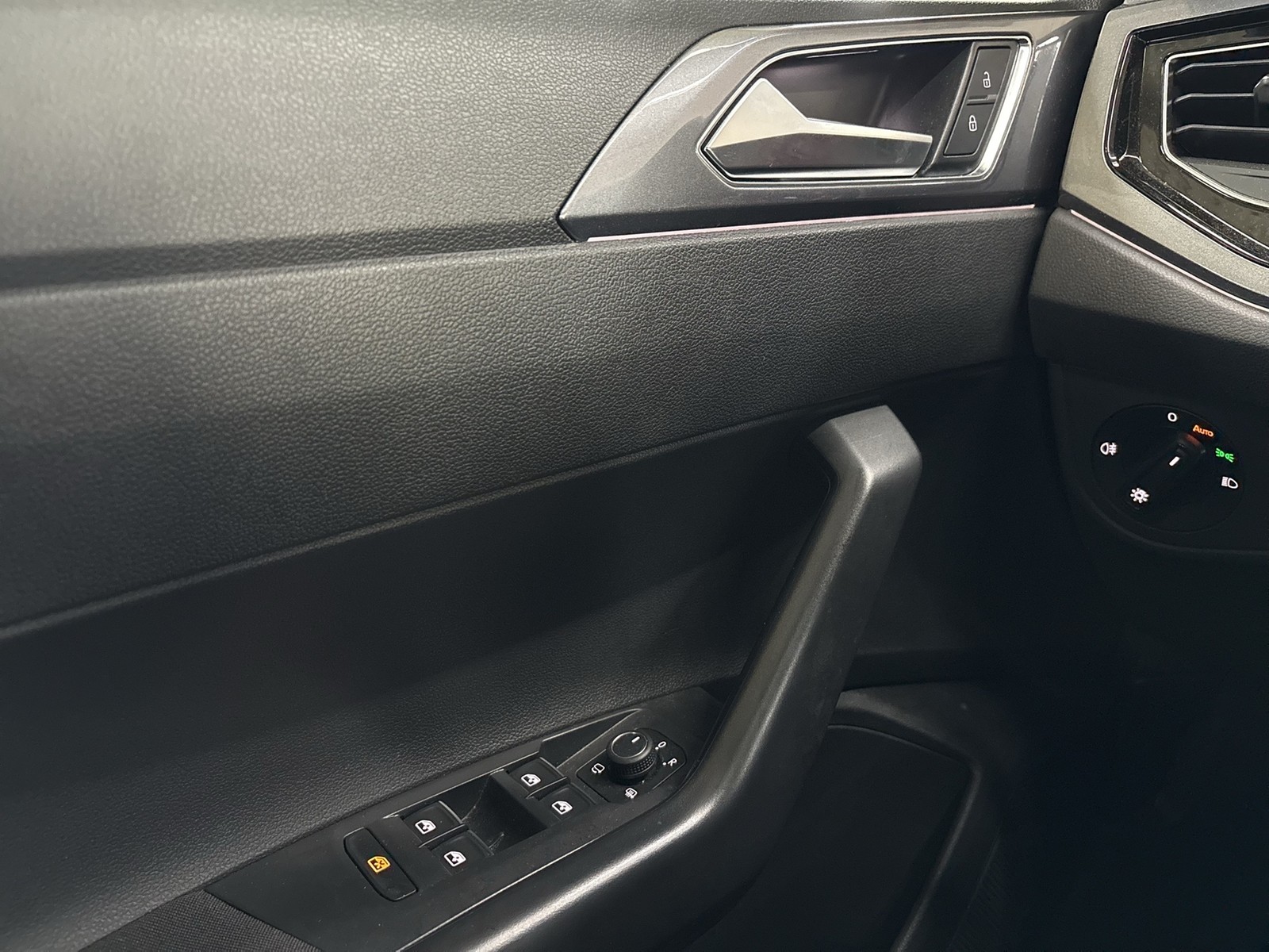 Volkswagen Polo 2.0 GTI PANO CAM LM18 MATRIX CARPLAY DAB+