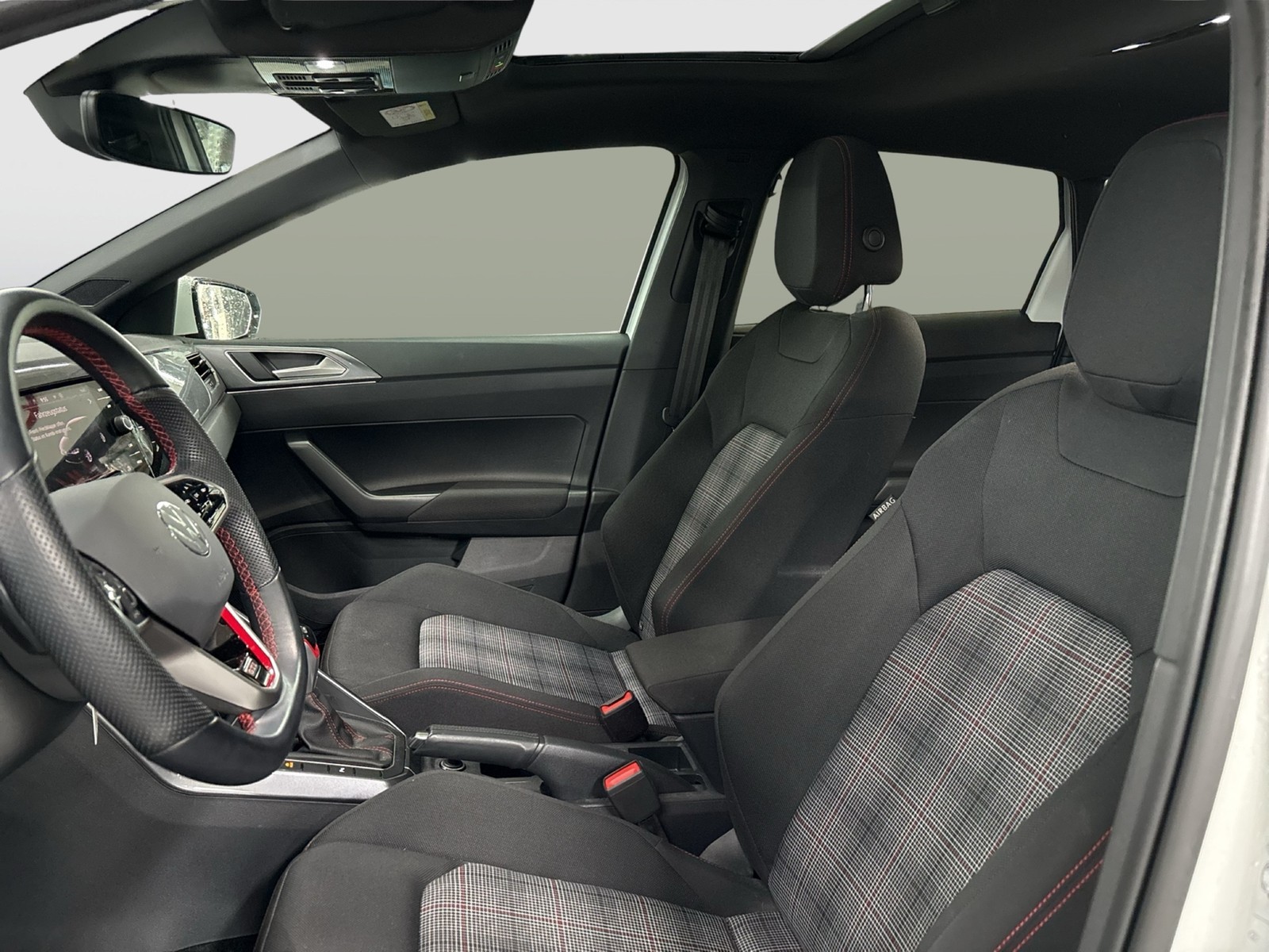 Volkswagen Polo 2.0 GTI PANO CAM LM18 MATRIX CARPLAY DAB+