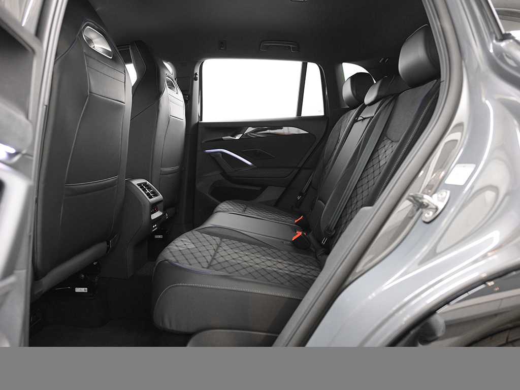 Volkswagen Tiguan eHYBRID R-LINE DSG