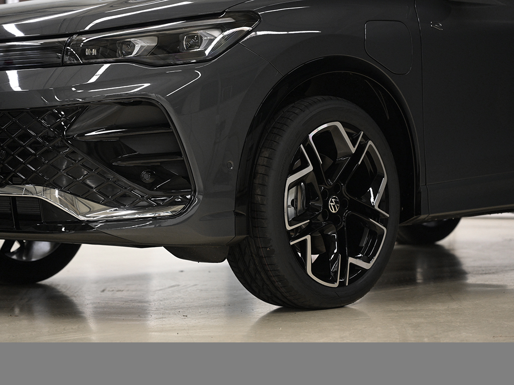 Volkswagen Tiguan eHYBRID R-LINE DSG