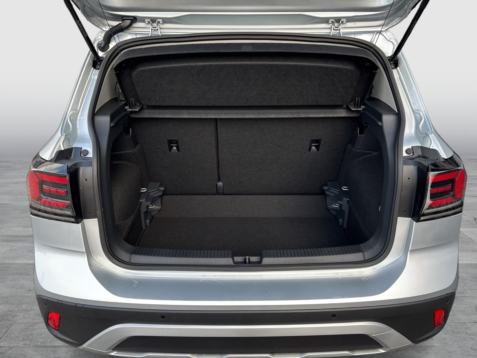 Volkswagen T-Cross 1.0 LIFE CAM ACC CARPLAY SITZHEIZUNG LED