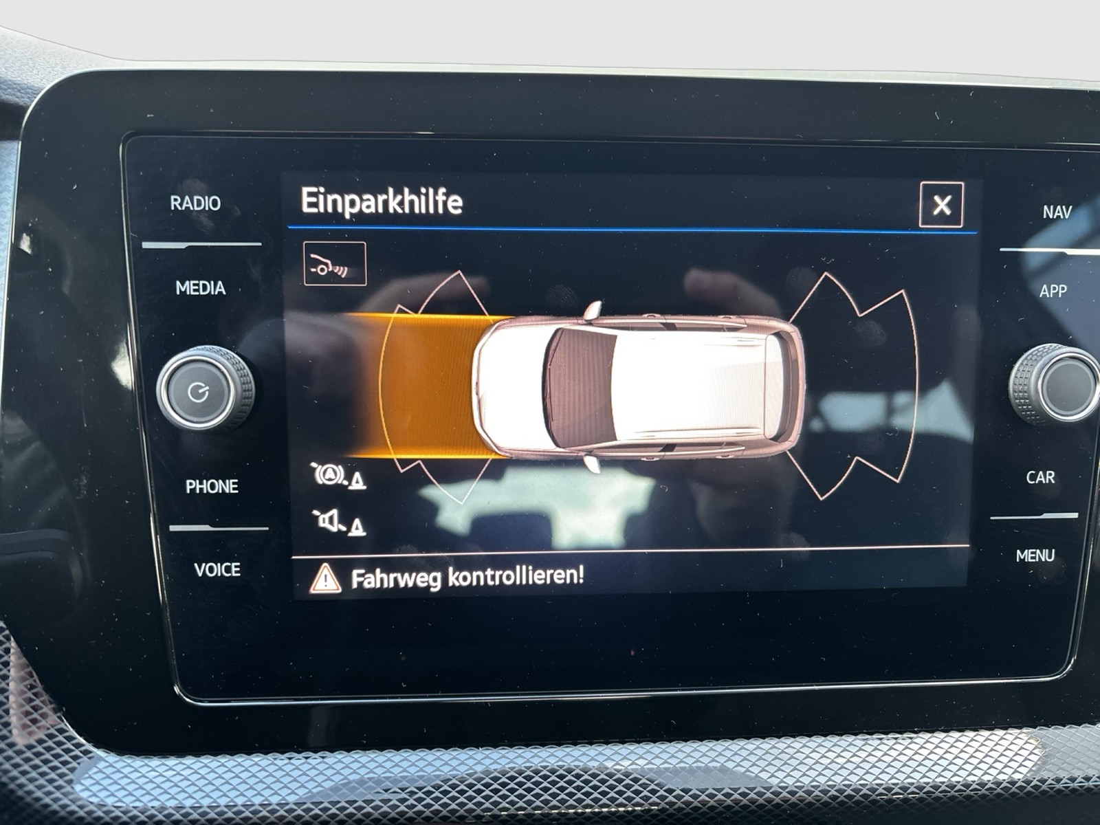 Volkswagen T-Cross 1.0 LIFE CAM ACC CARPLAY SITZHEIZUNG LED