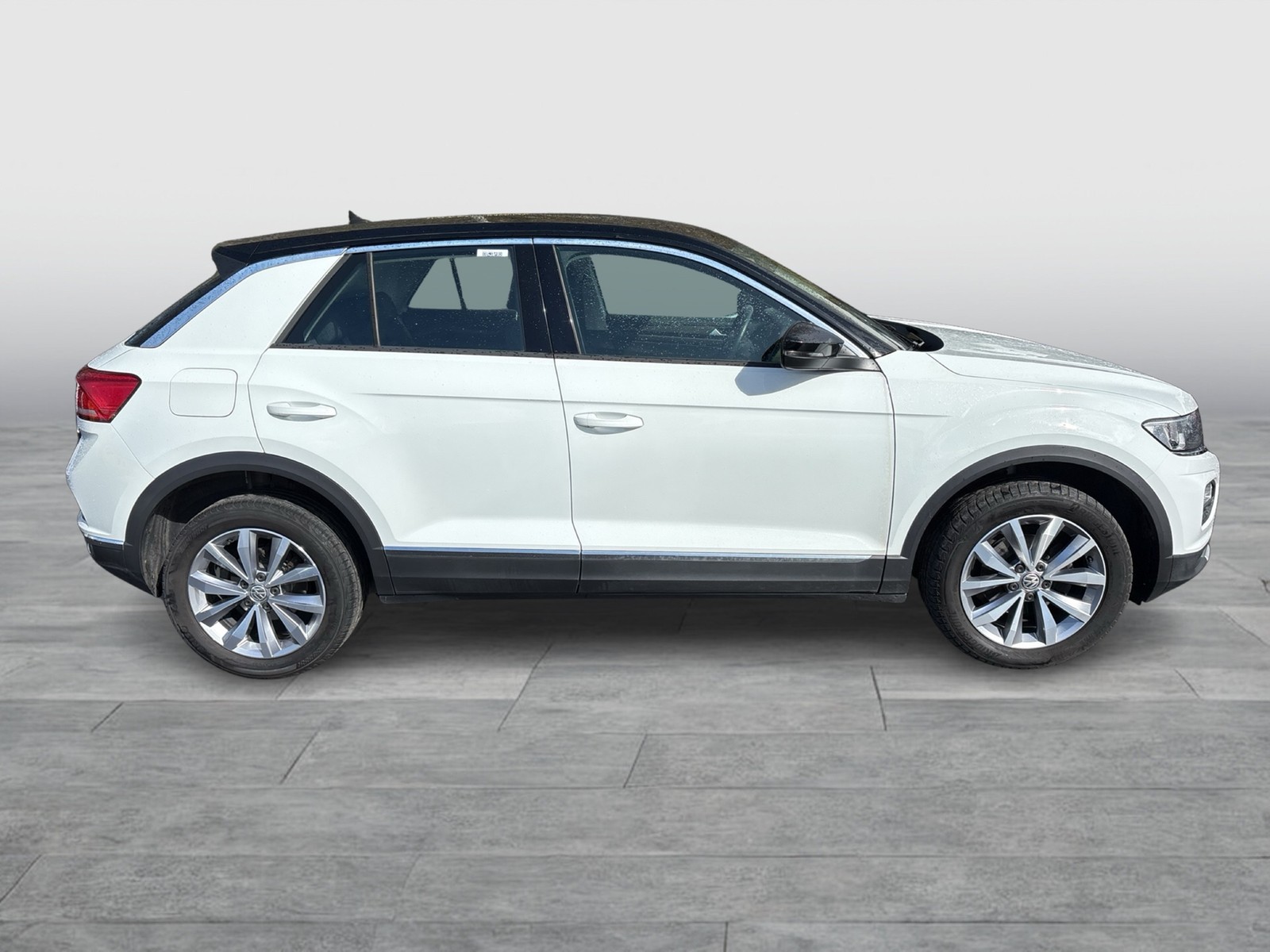 Volkswagen T-Roc 1.0 STYLE CARPLAY ALU SITZHEIZ. EINPARKH.