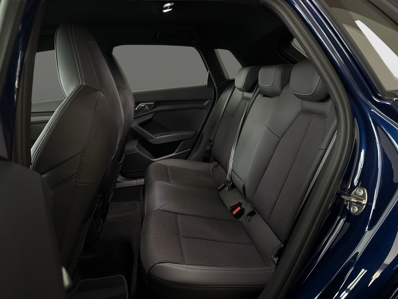 Audi A3 Sportback 40 HYBRID S LINE B&O ACC NAVI+ eSITZE