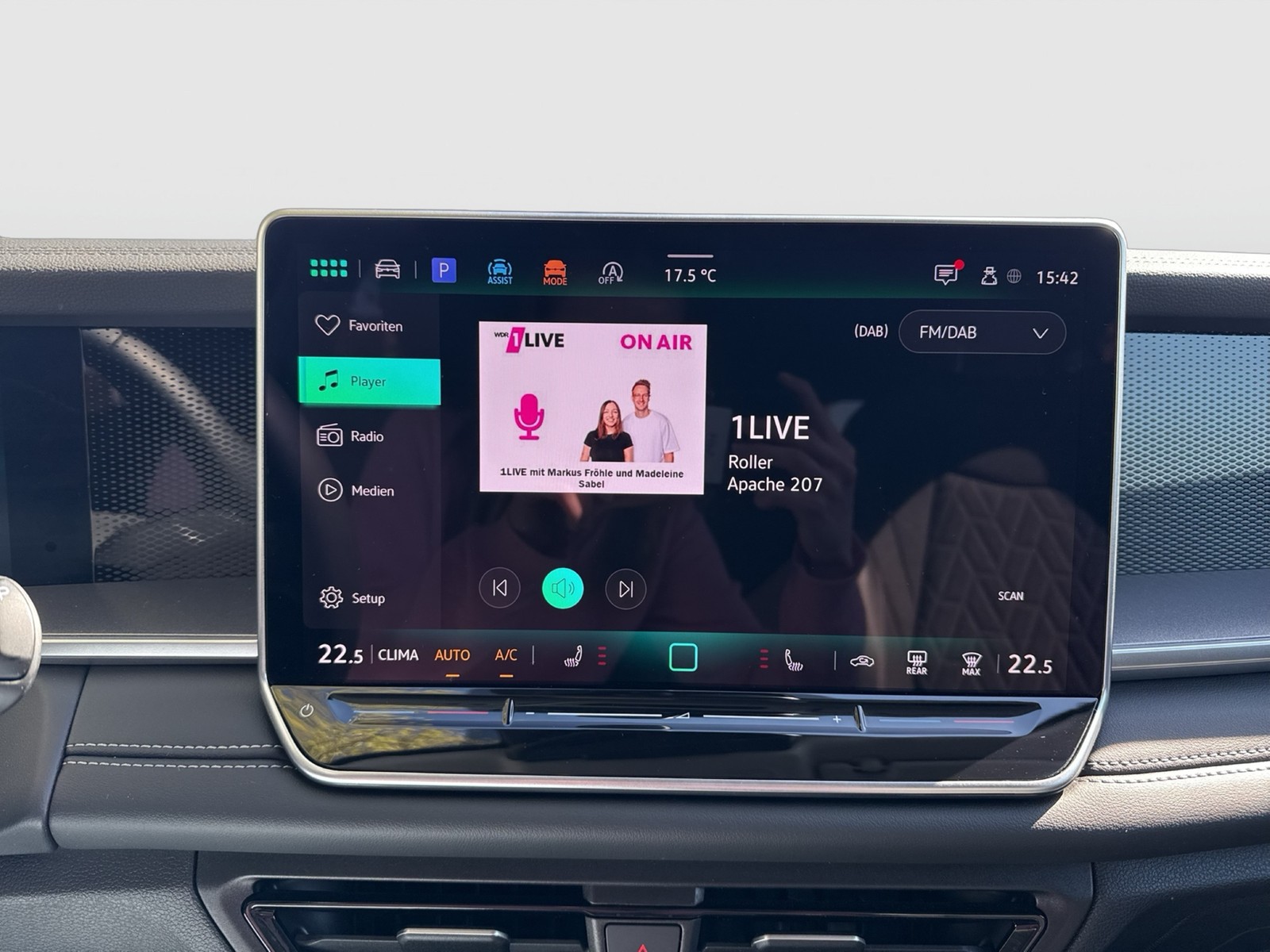 Volkswagen Tayron 2.0 LIFE AHK CAM ACC LM18 CARPLAY SITZHZ.