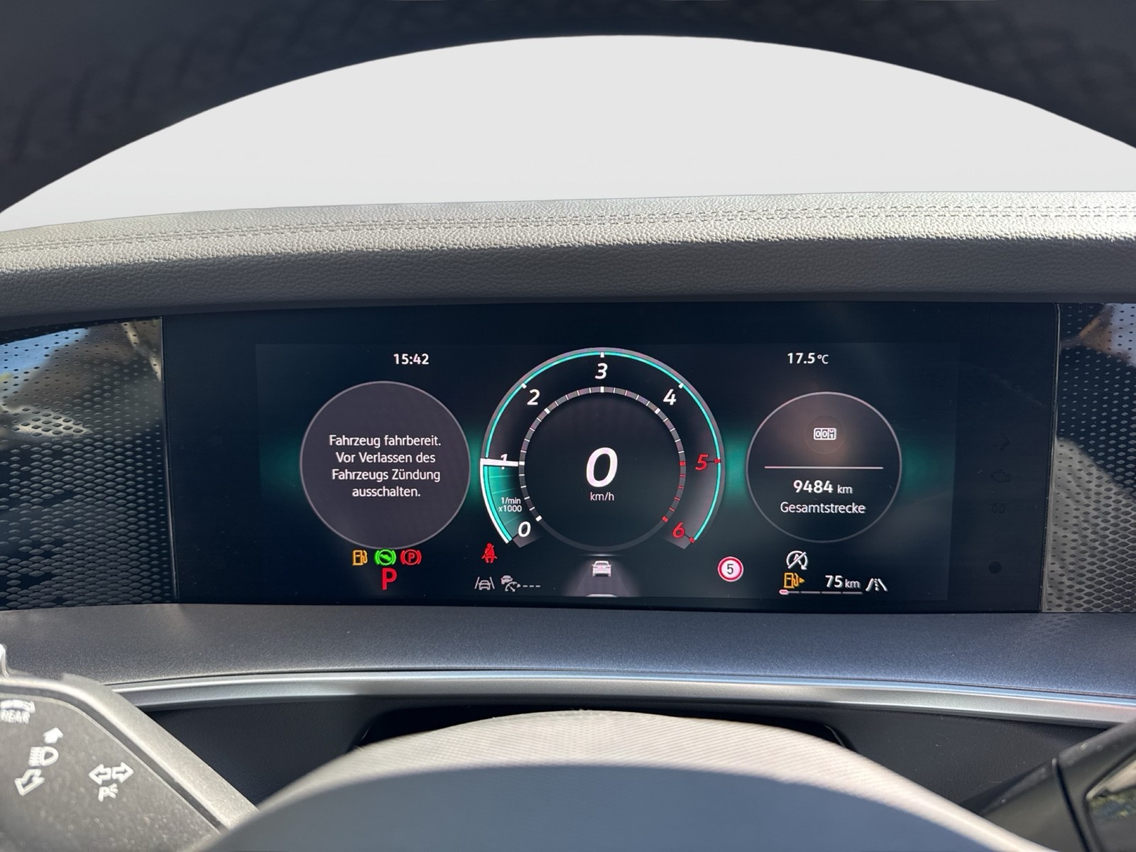 Volkswagen Tayron 2.0 LIFE AHK CAM ACC LM18 CARPLAY SITZHZ.